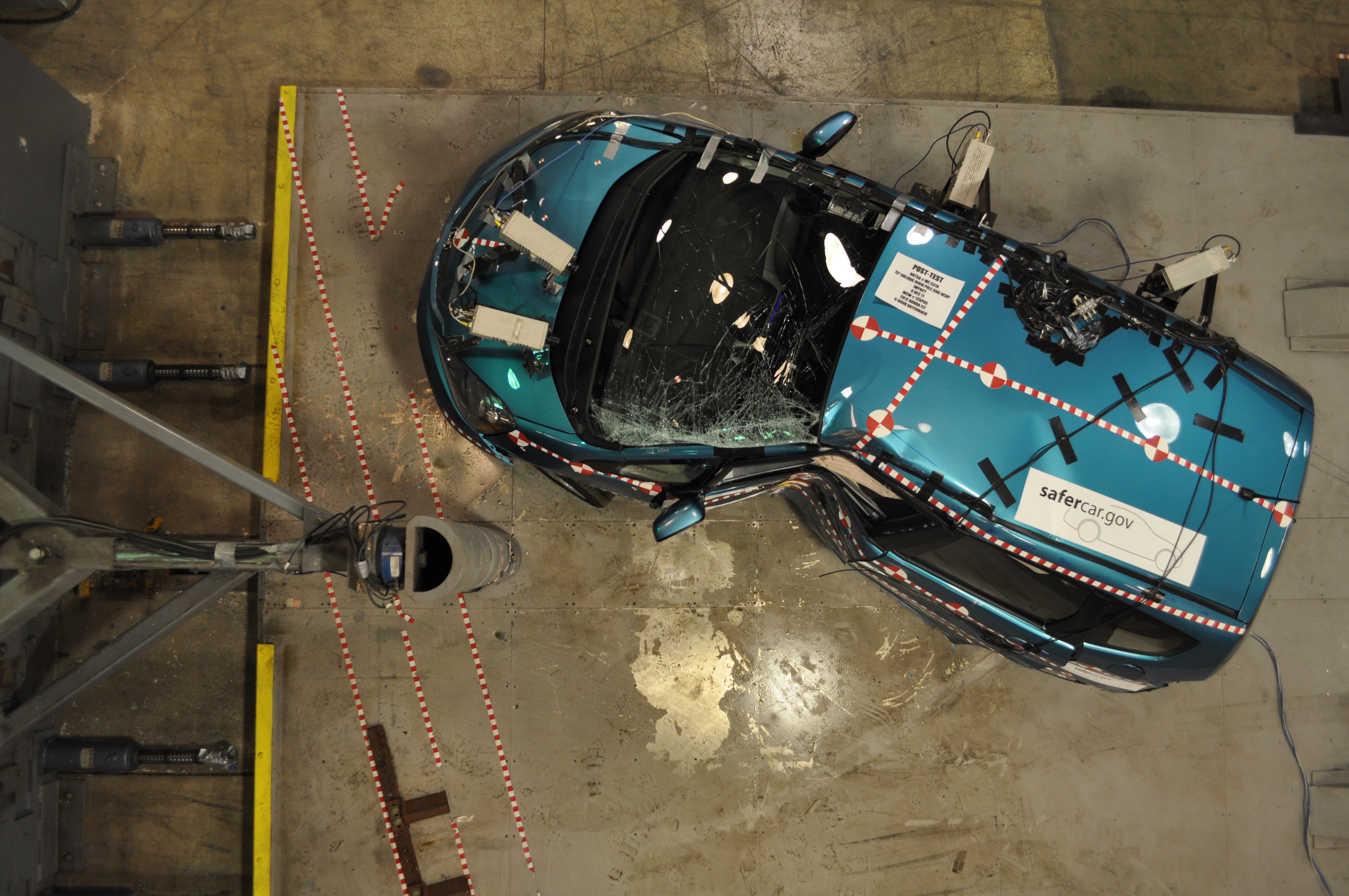 2012 HONDA FIT crash image 16