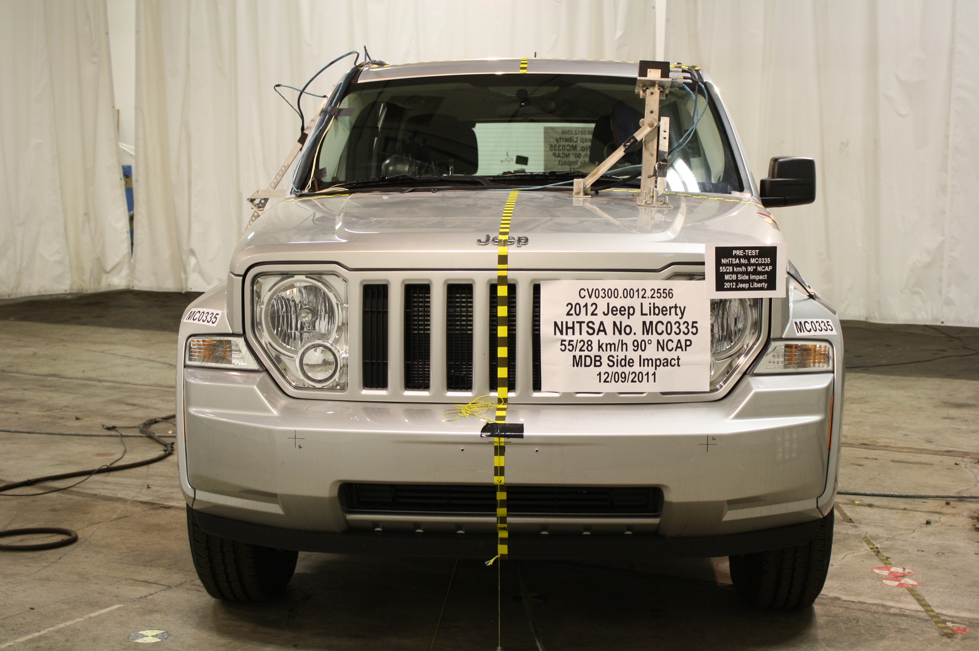 2012 JEEP LIBERTY crash image 3