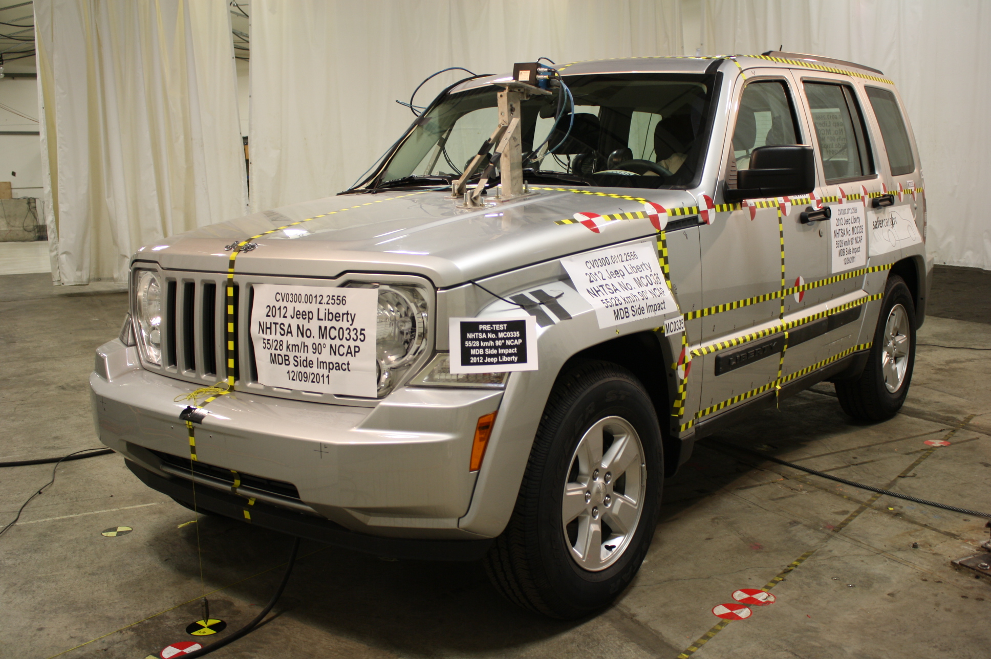 2012 JEEP LIBERTY crash image 5