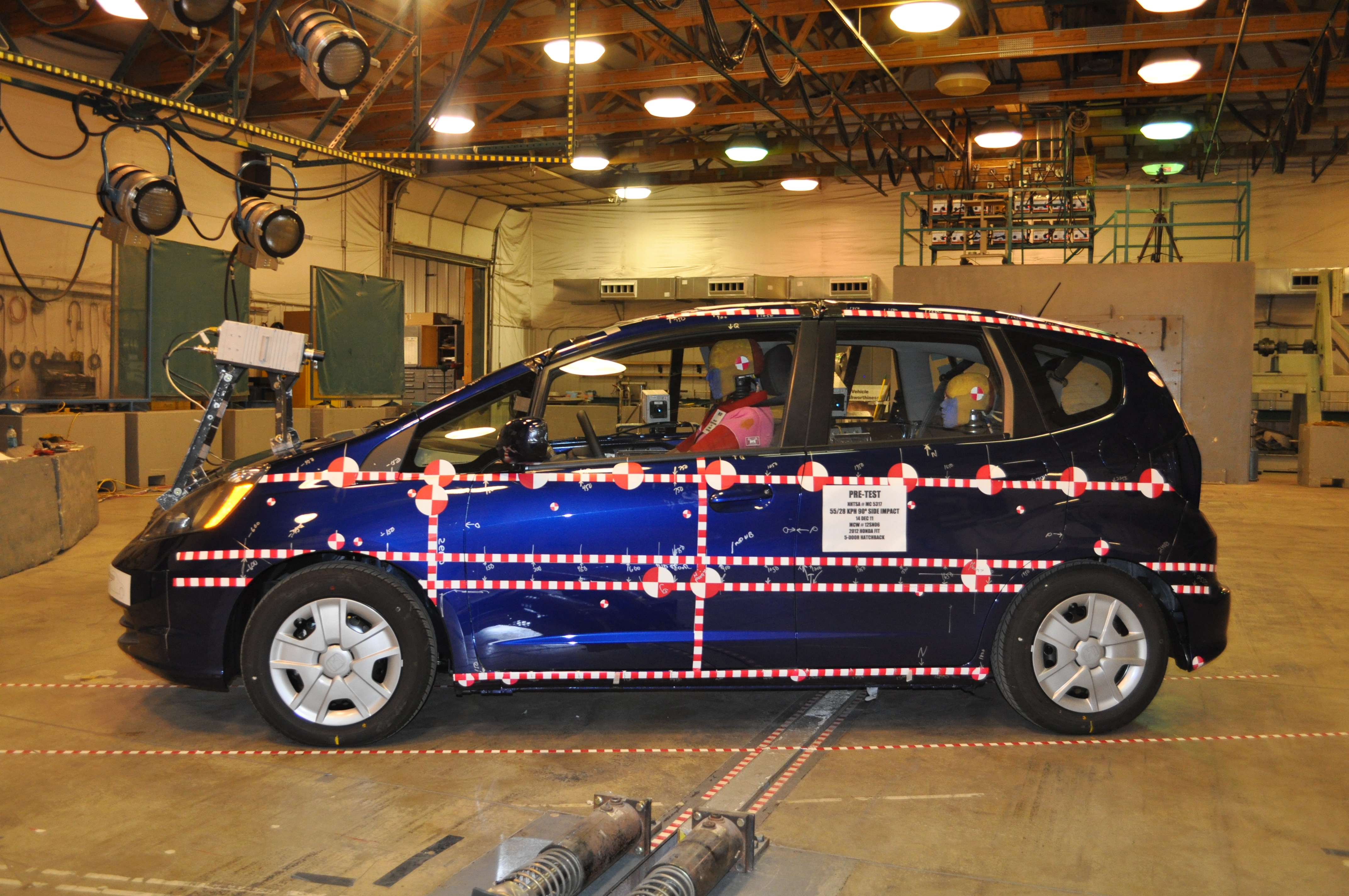 2012 HONDA FIT crash image 7