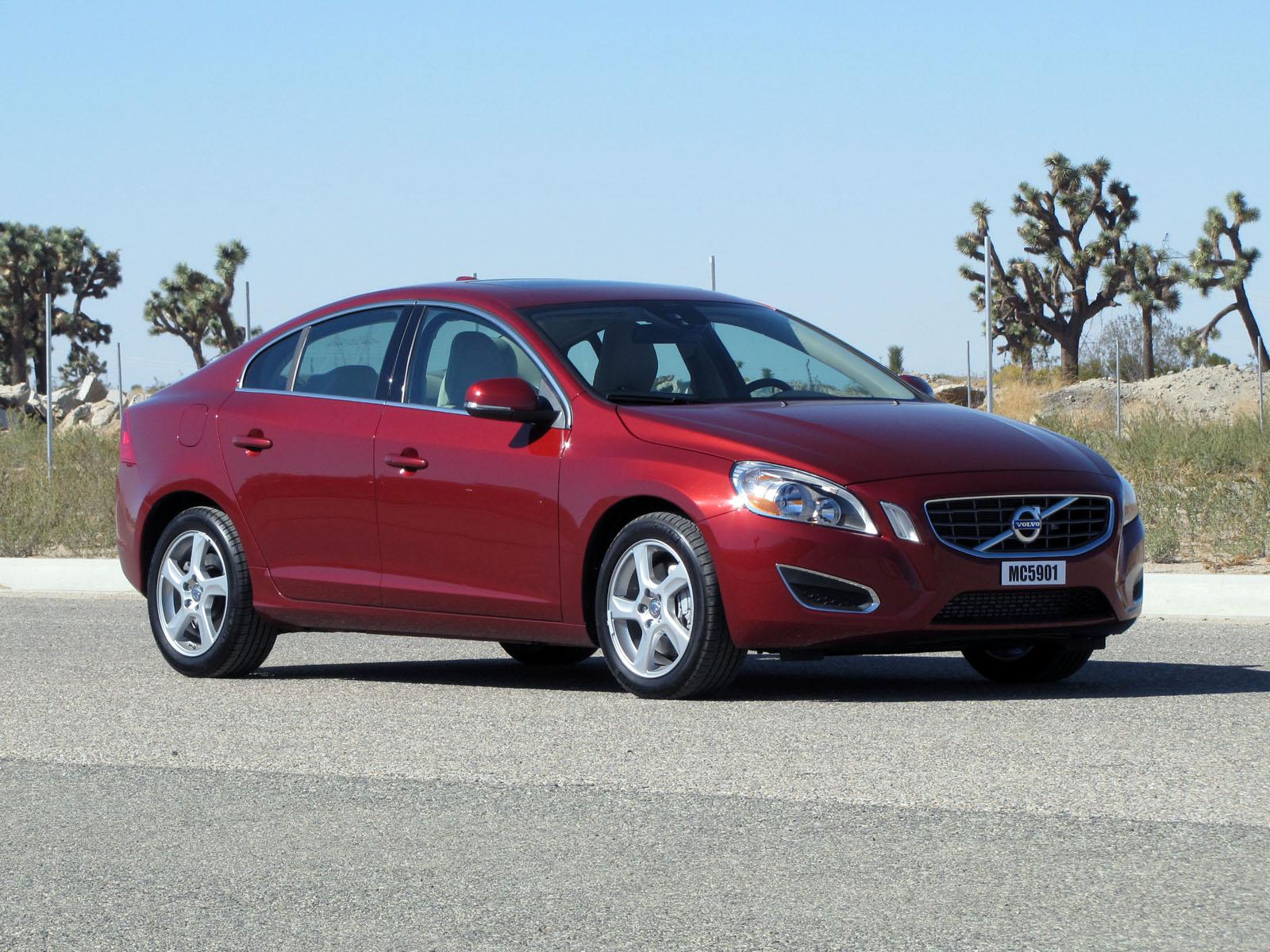 2012 VOLVO S60 crash image