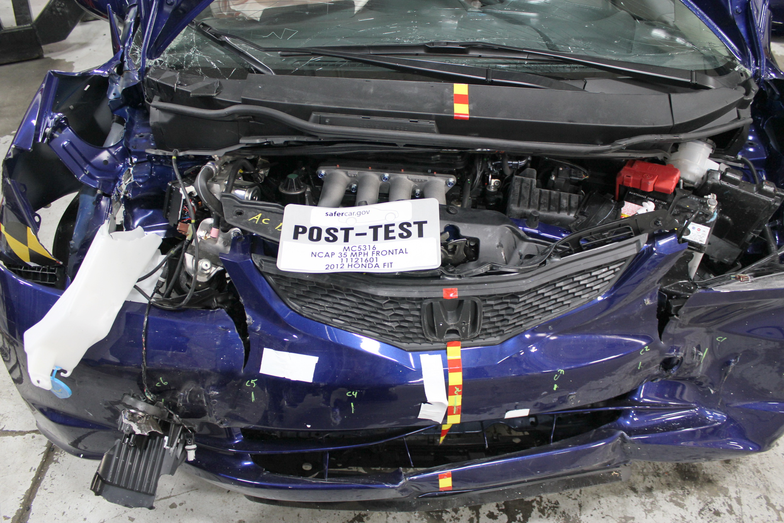 2012 HONDA FIT crash image 20