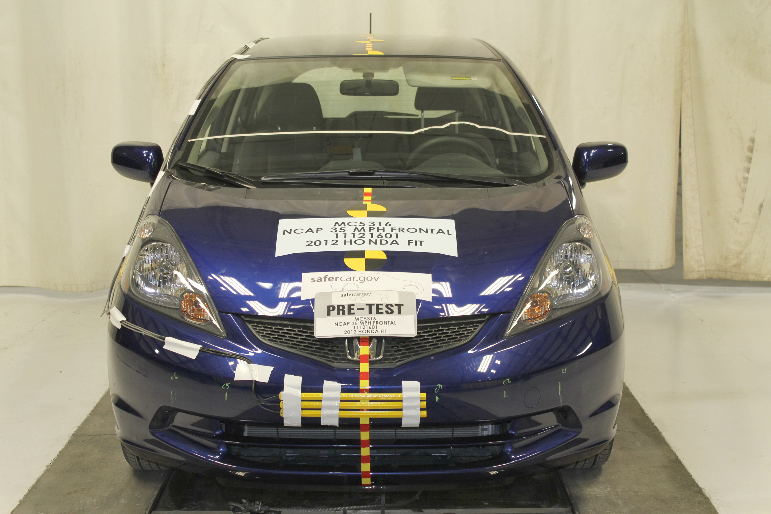 2012 HONDA FIT crash image 7