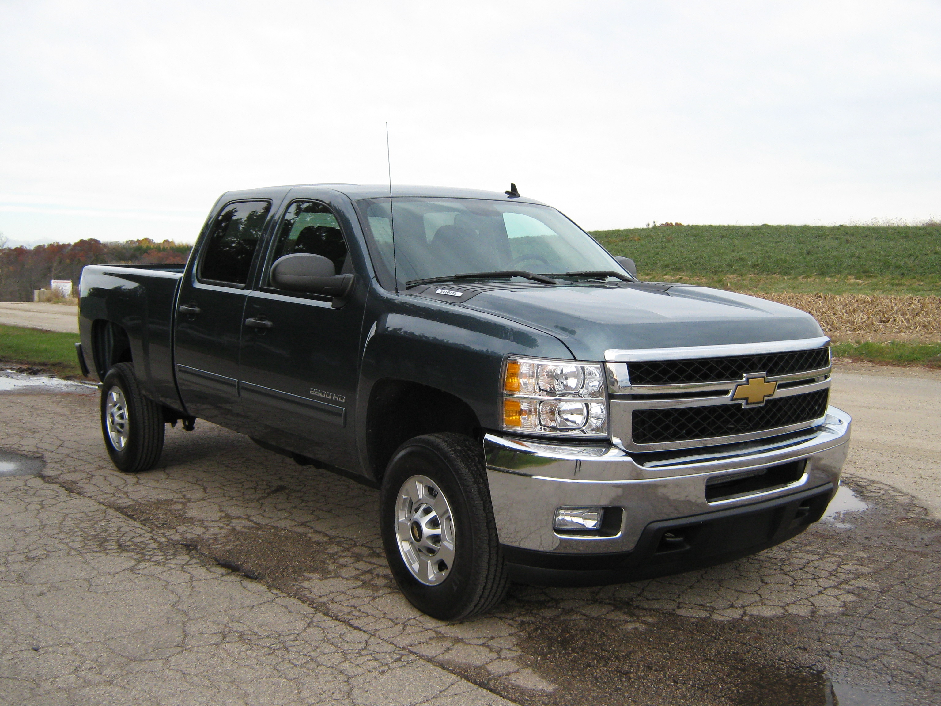 2012 CHEVROLET SILVERADO2500 crash-test photo