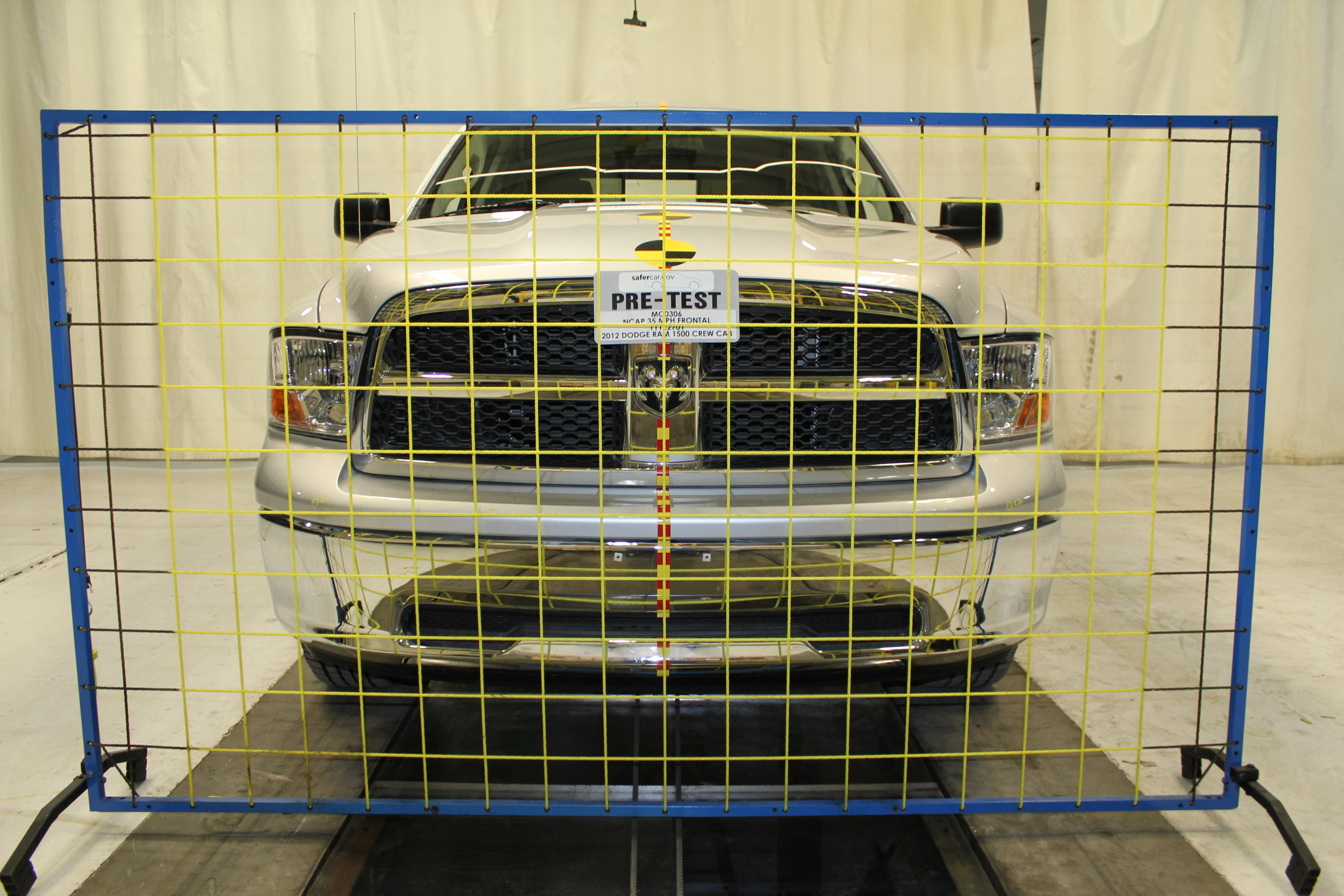 2012 RAM 1500 CREW crash image