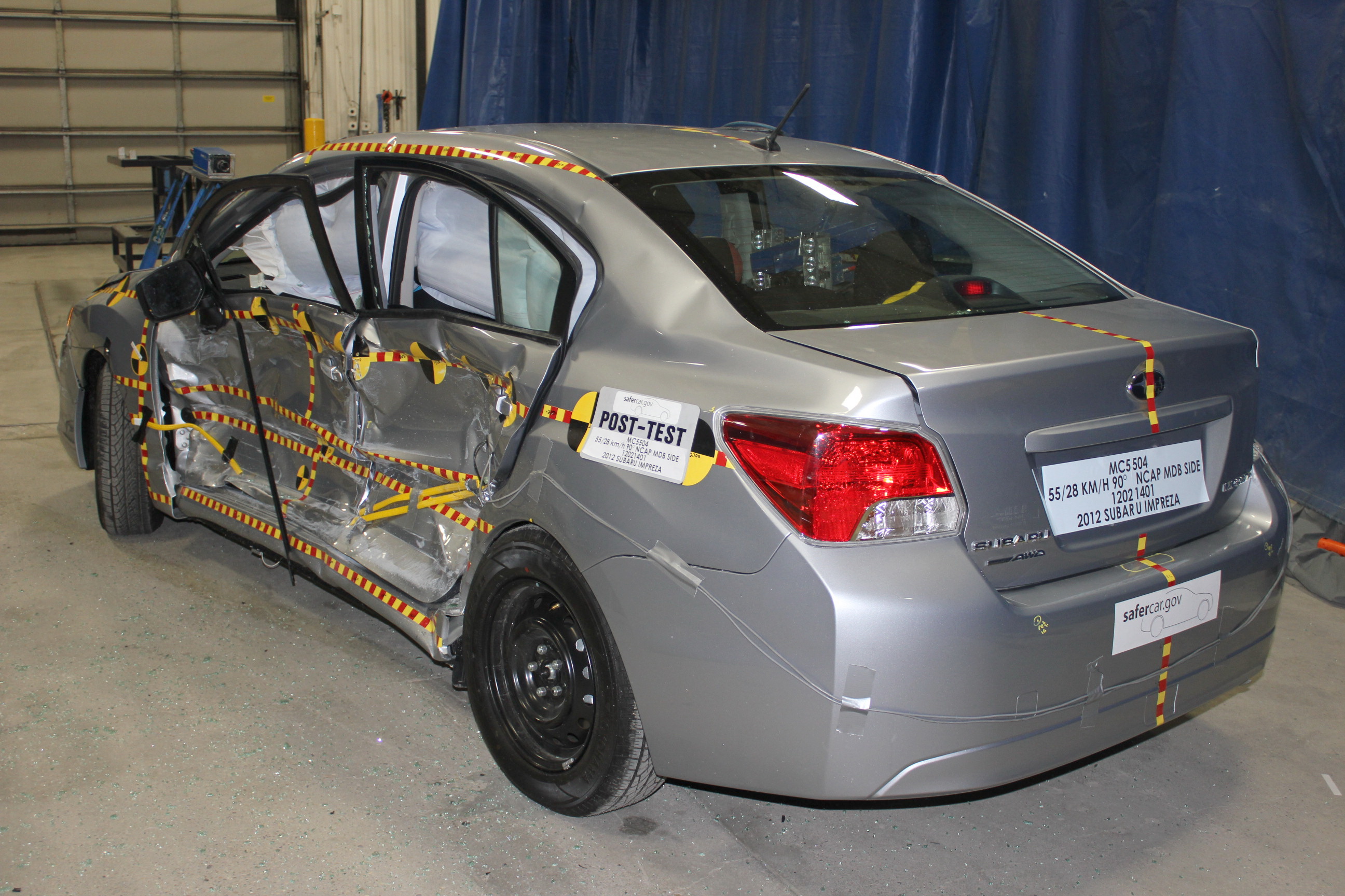 2012 SUBARU IMPREZA crash image 11