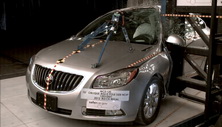 2012 BUICK REGAL EASSIST crash-test photo