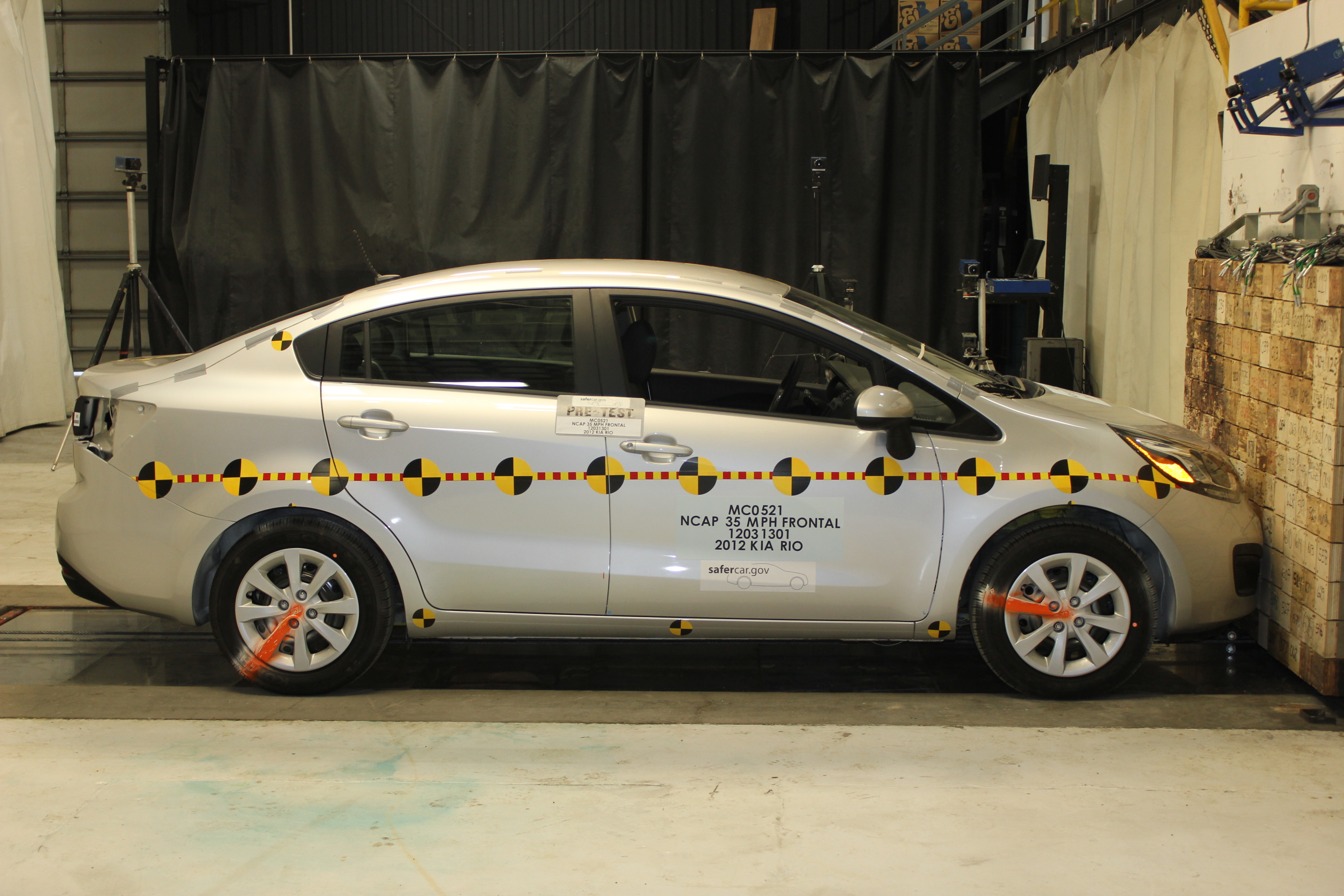 2012 KIA RIO crash image 13