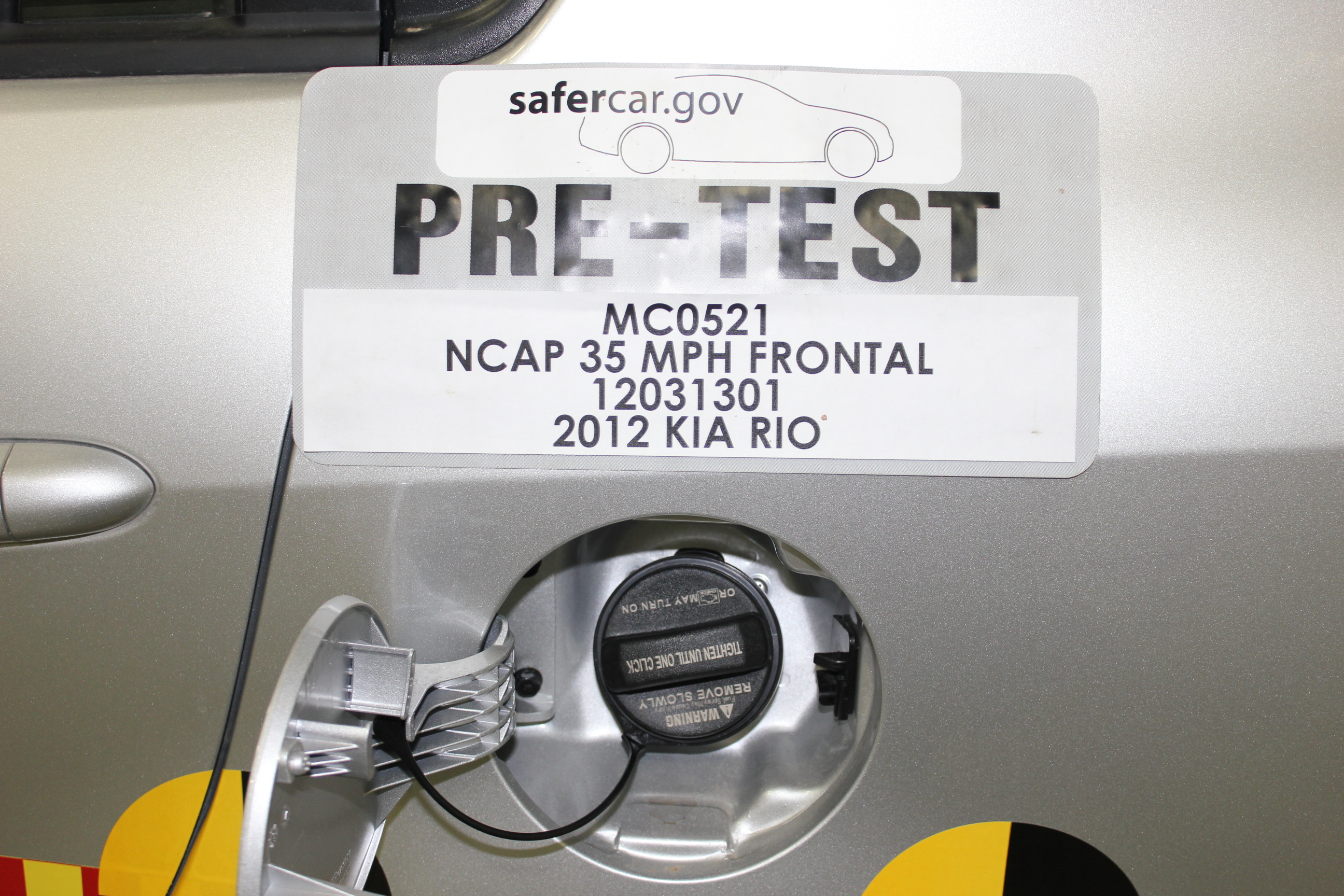 2012 KIA RIO crash image 23