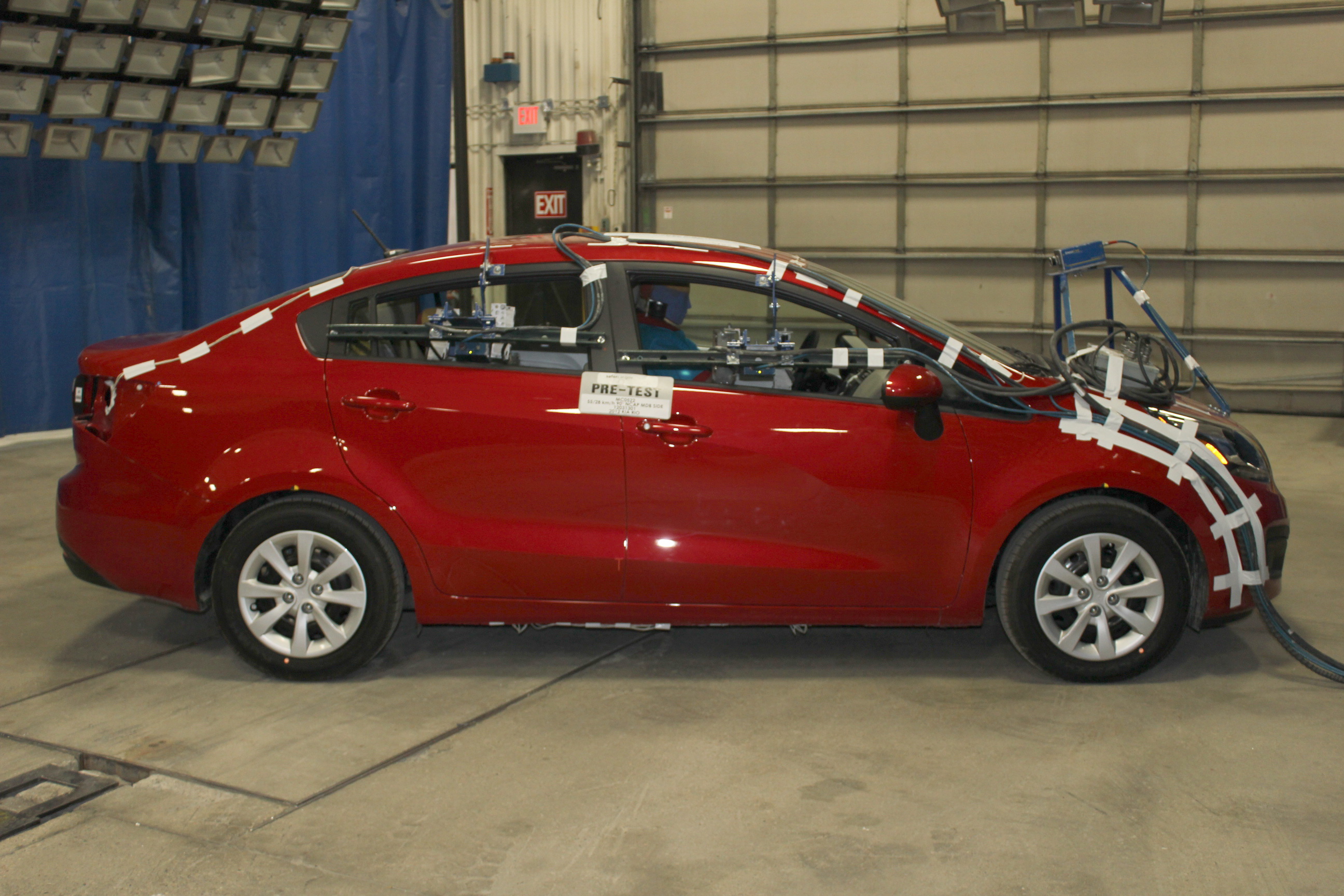 2012 KIA RIO crash image 14