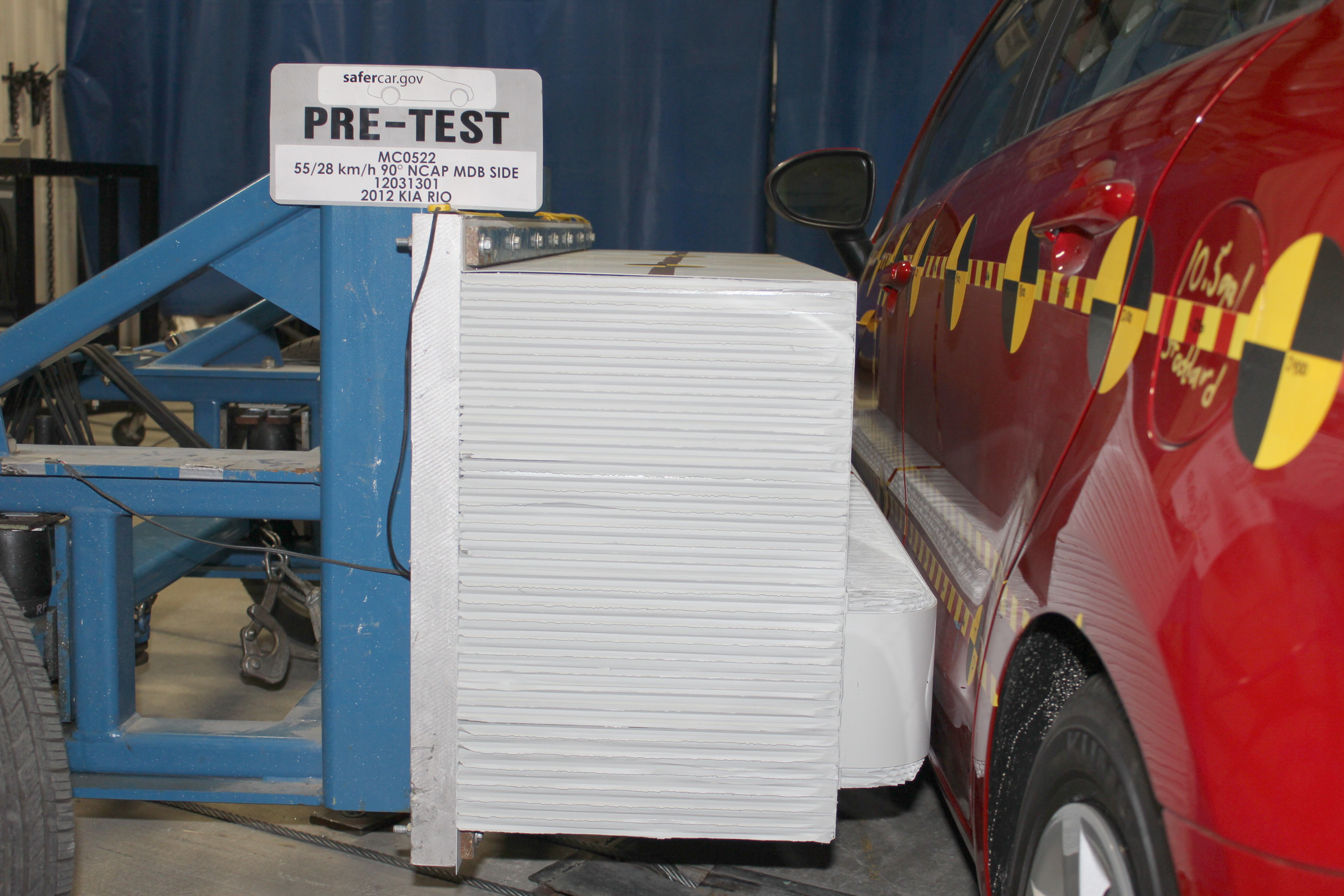 2012 KIA RIO crash image 19