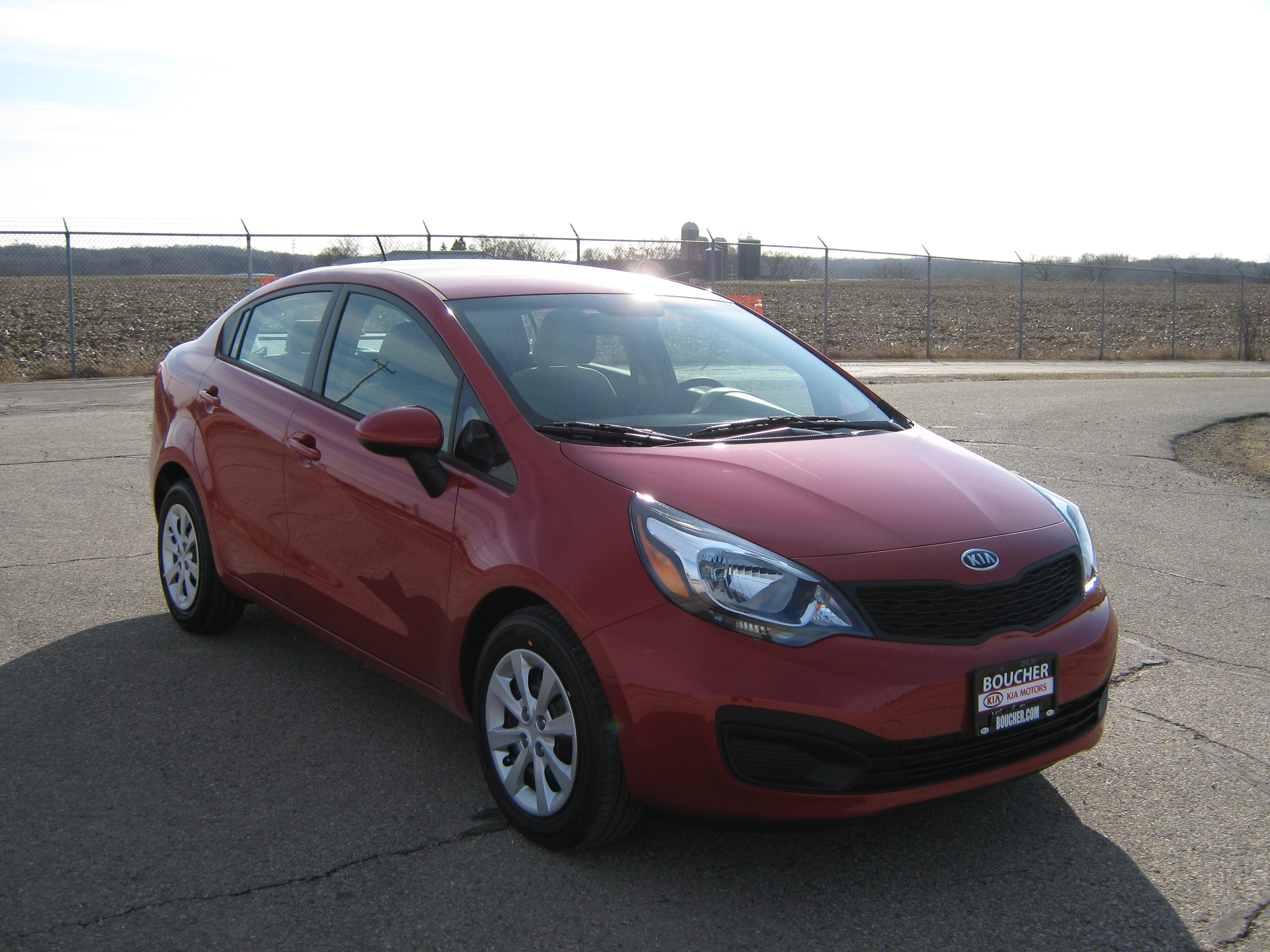 2012 KIA RIO crash image 2