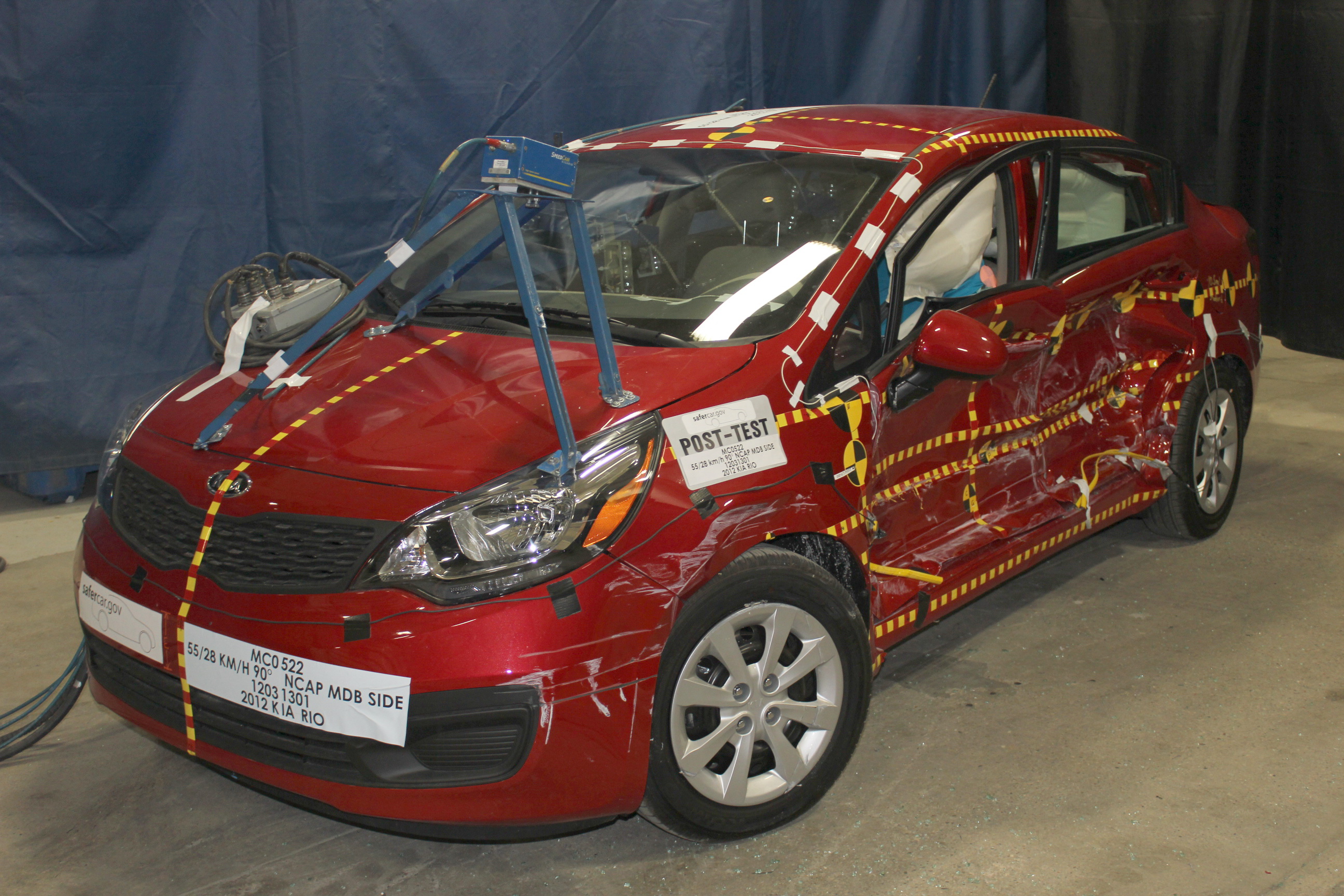 2012 KIA RIO crash image 7