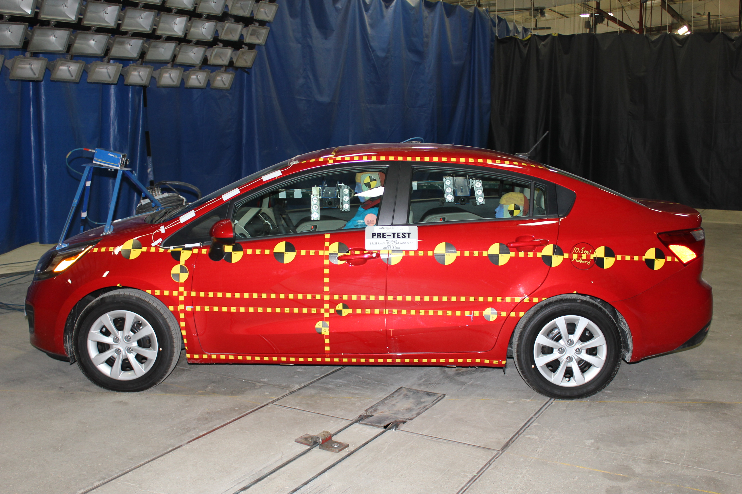 2012 KIA RIO crash image 8