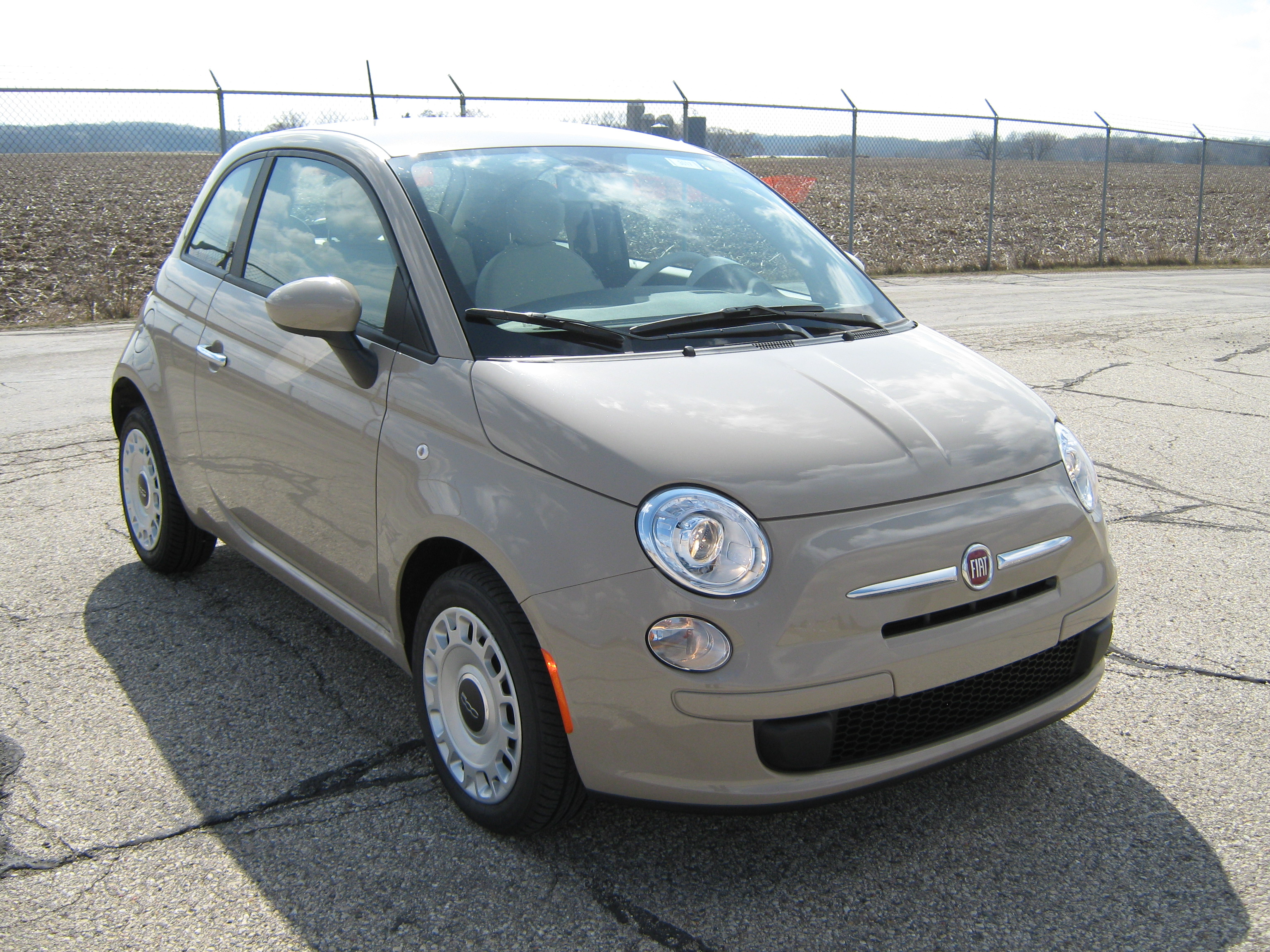 2012 FIAT 500 crash image