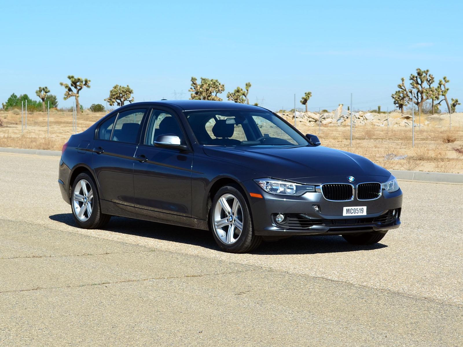 2012 BMW 328 I crash image