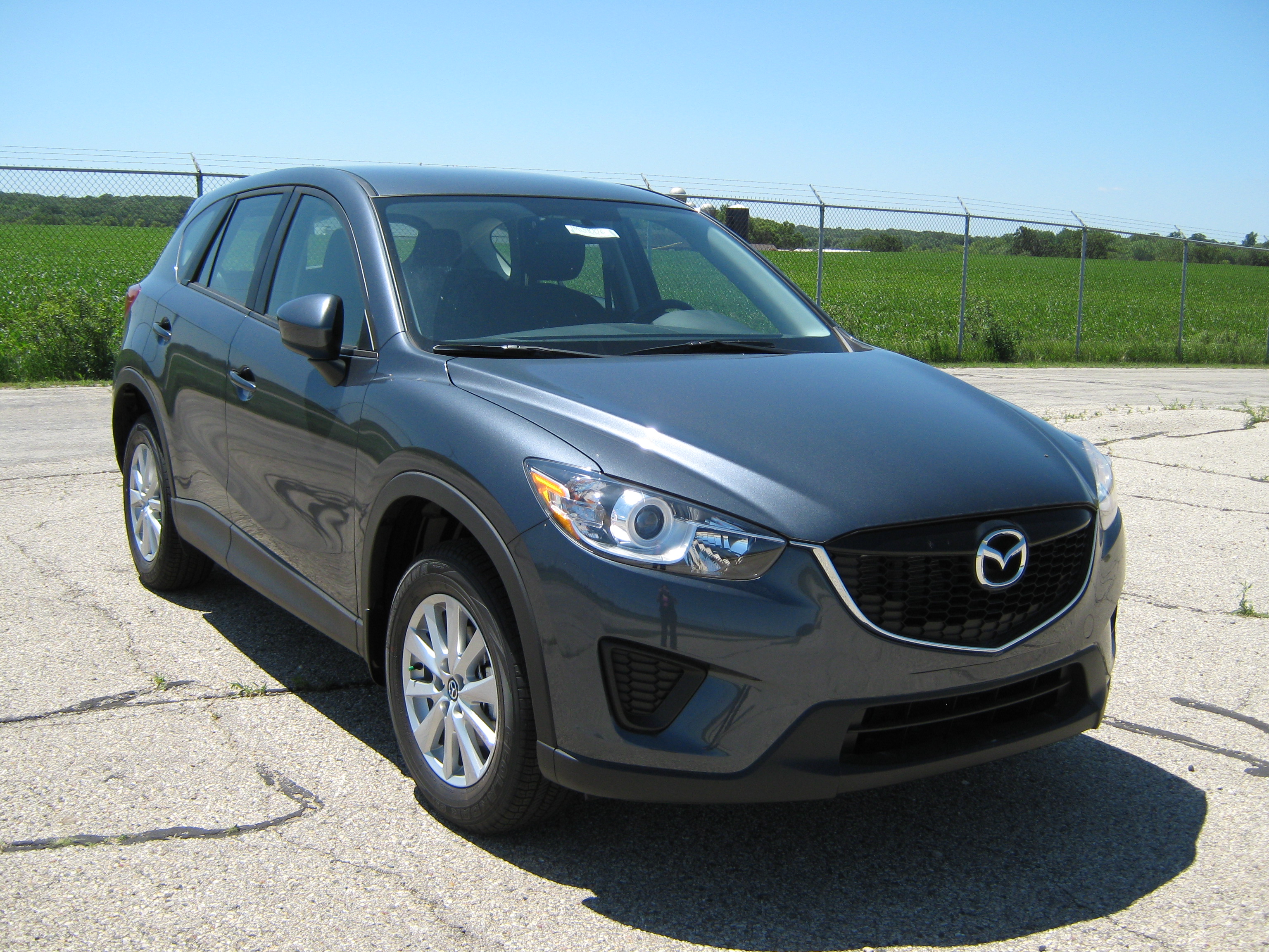 2013 MAZDA CX-5 crash-test photo