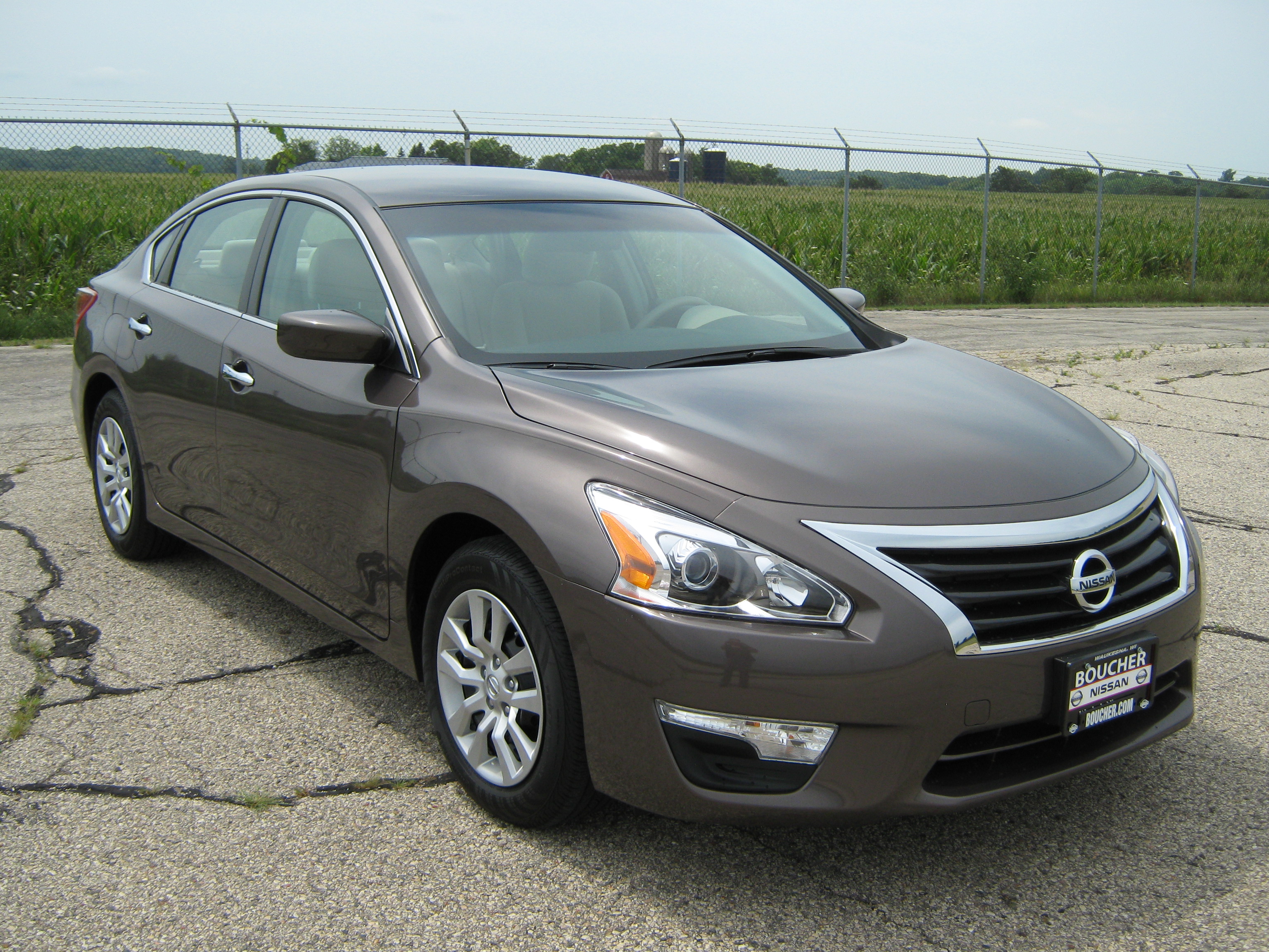 2013 NISSAN ALTIMA crash-test photo
