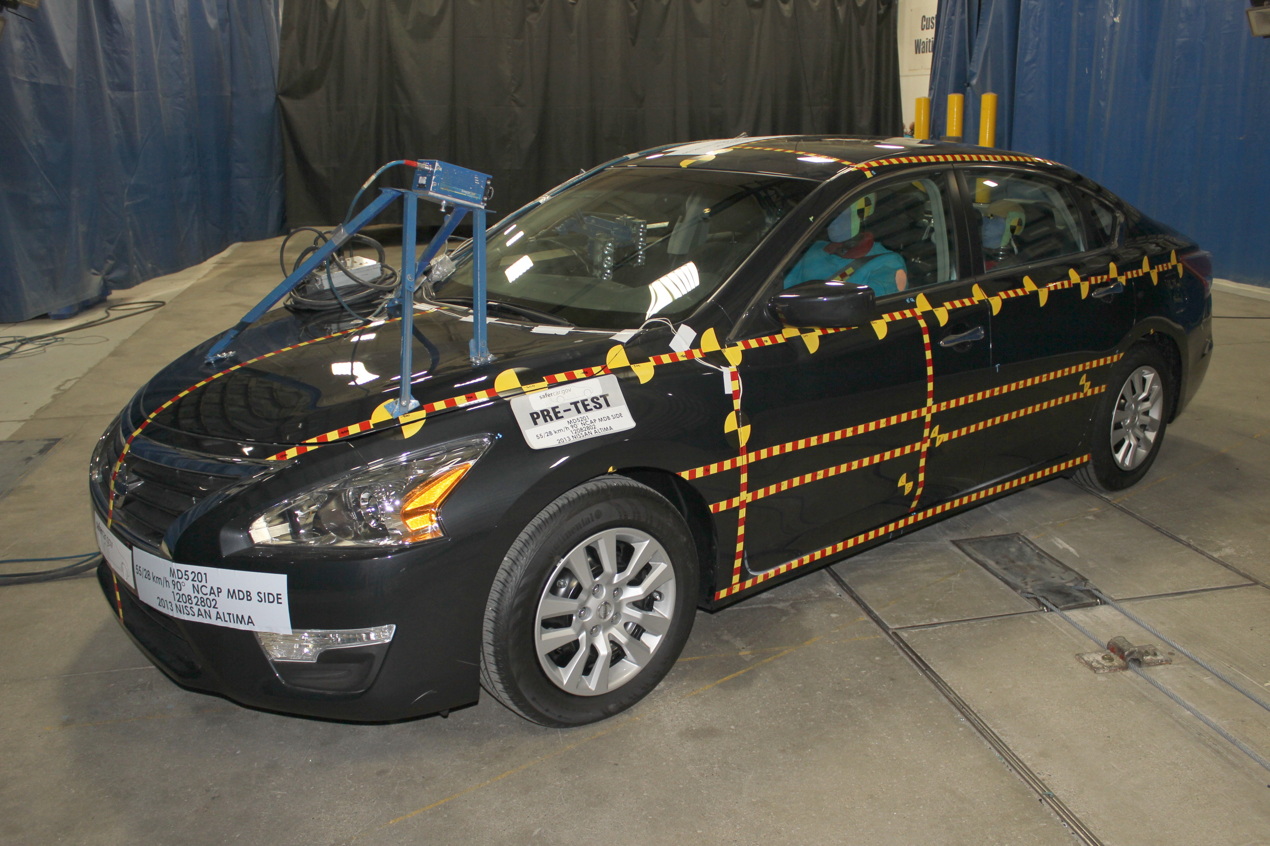 2013 NISSAN ALTIMA crash image 5