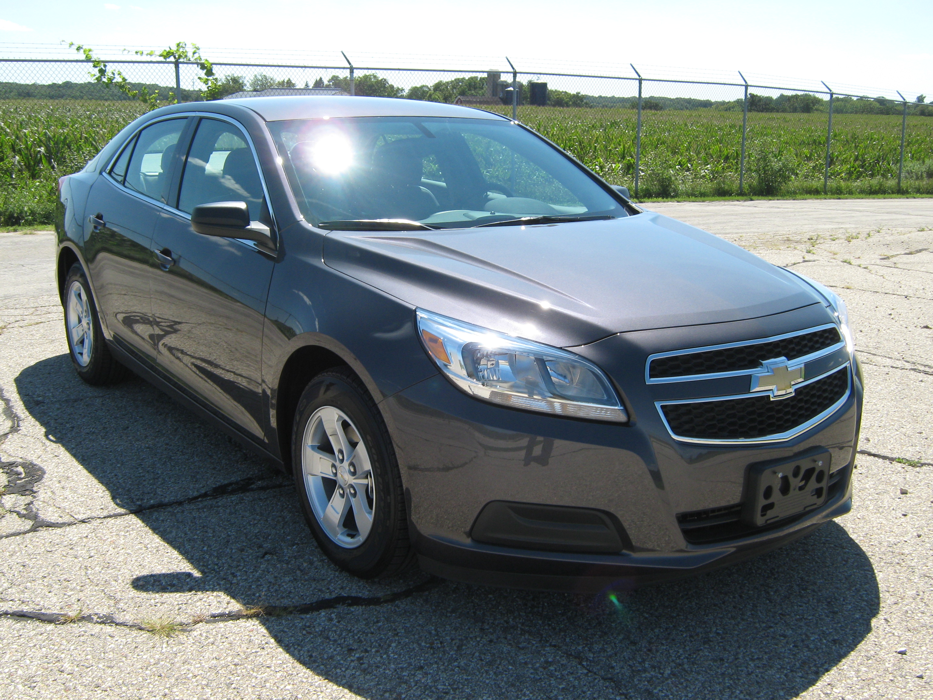 2013 CHEVROLET MALIBU crash-test photo