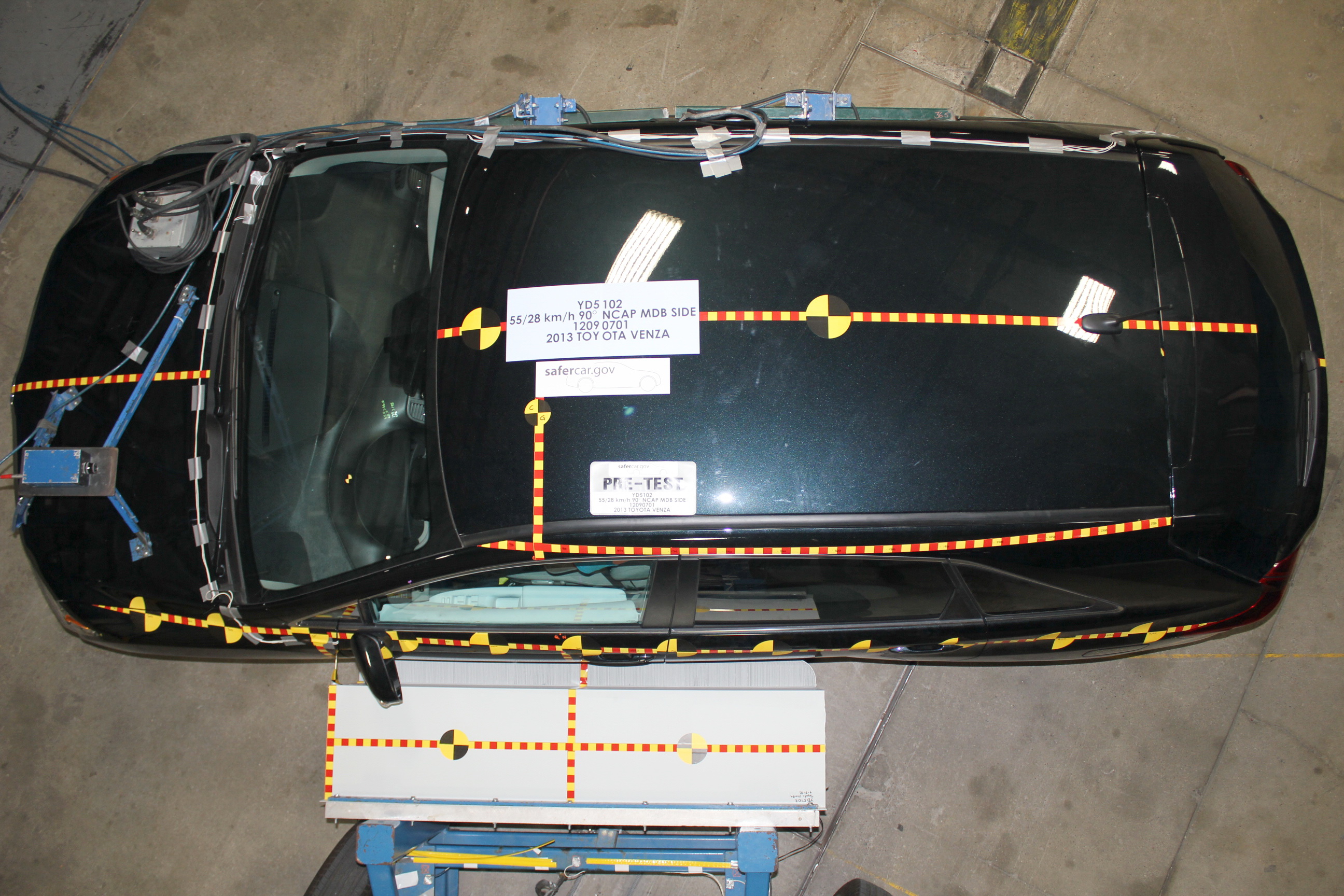 2013 TOYOTA VENZA crash image 15