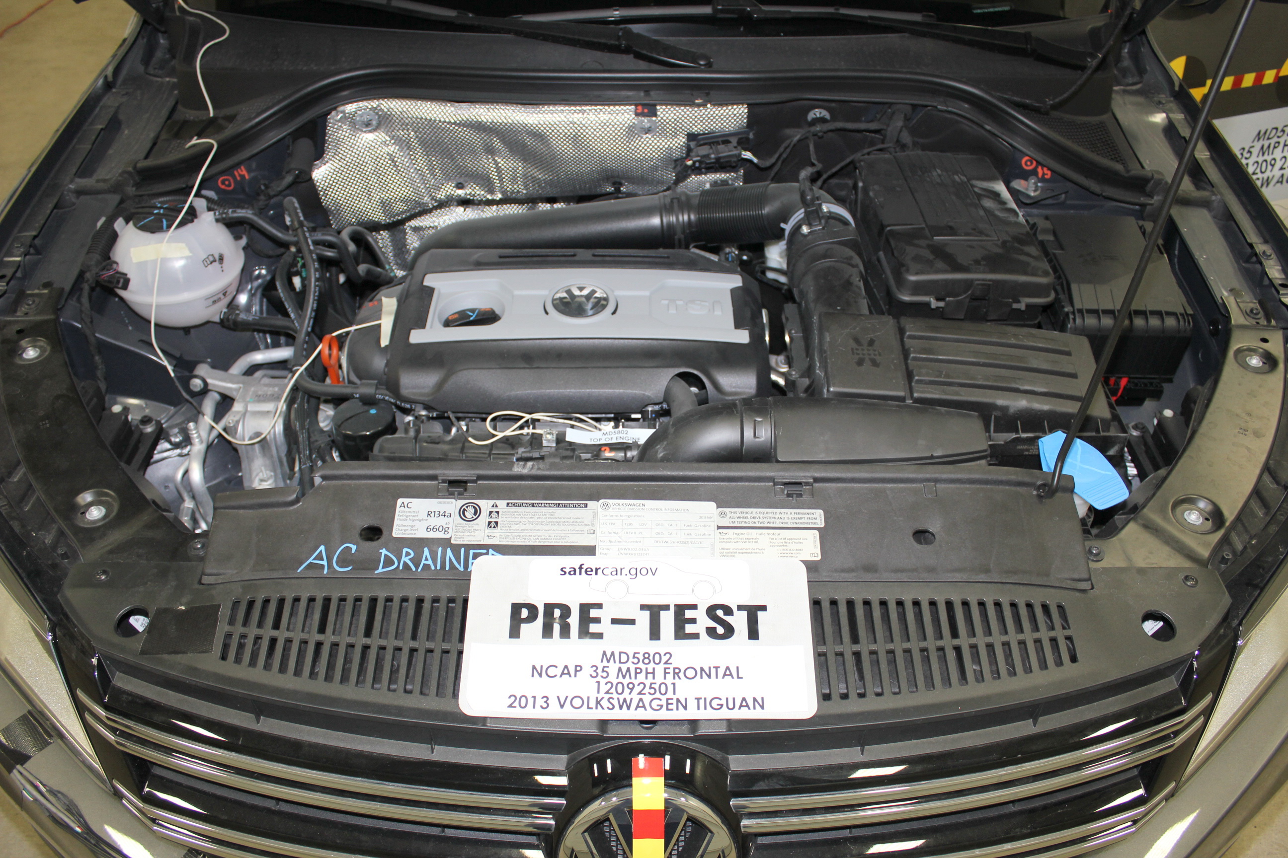 2013 VOLKSWAGEN TIGUAN crash image 19