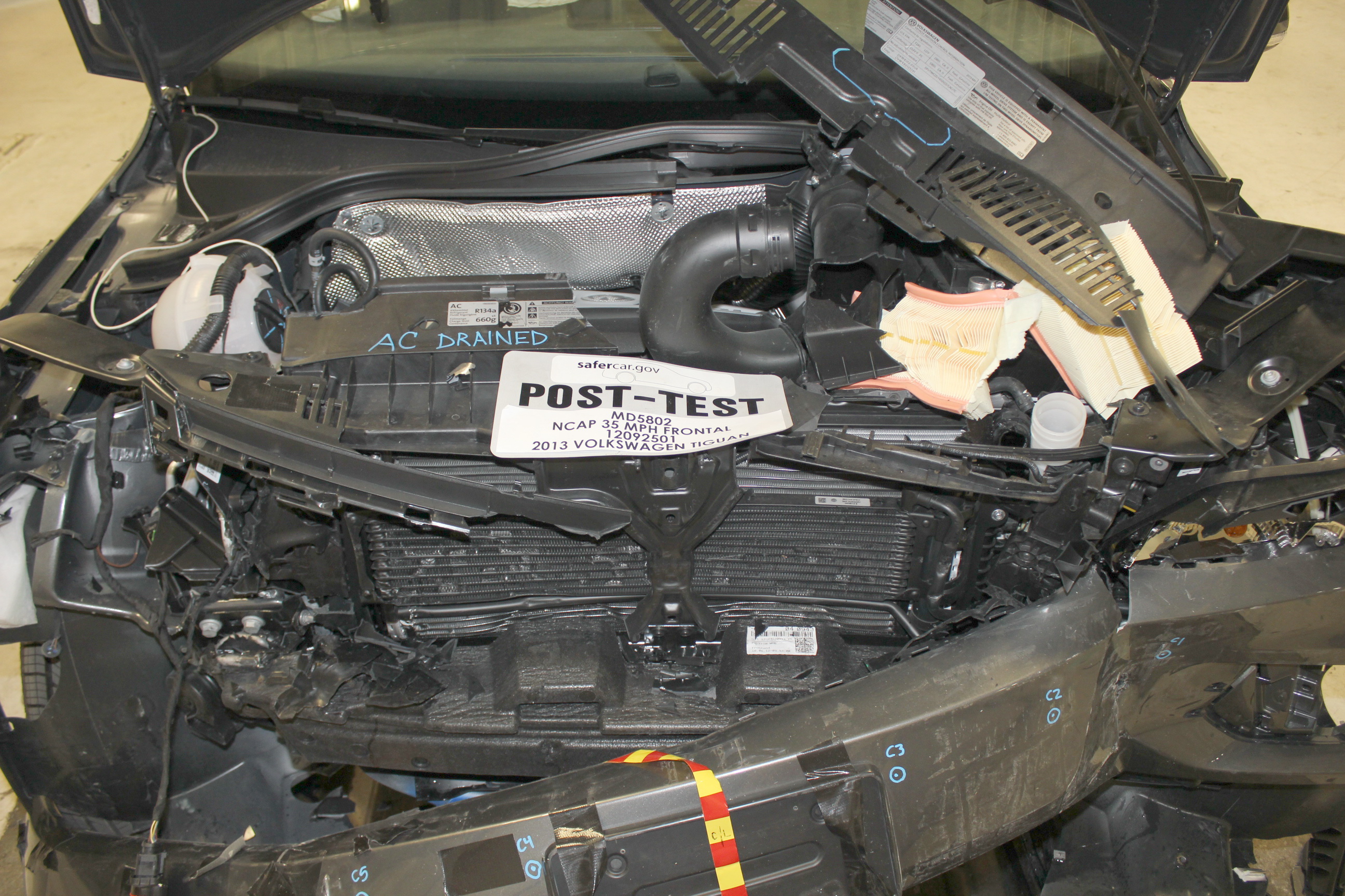 2013 VOLKSWAGEN TIGUAN crash image 20