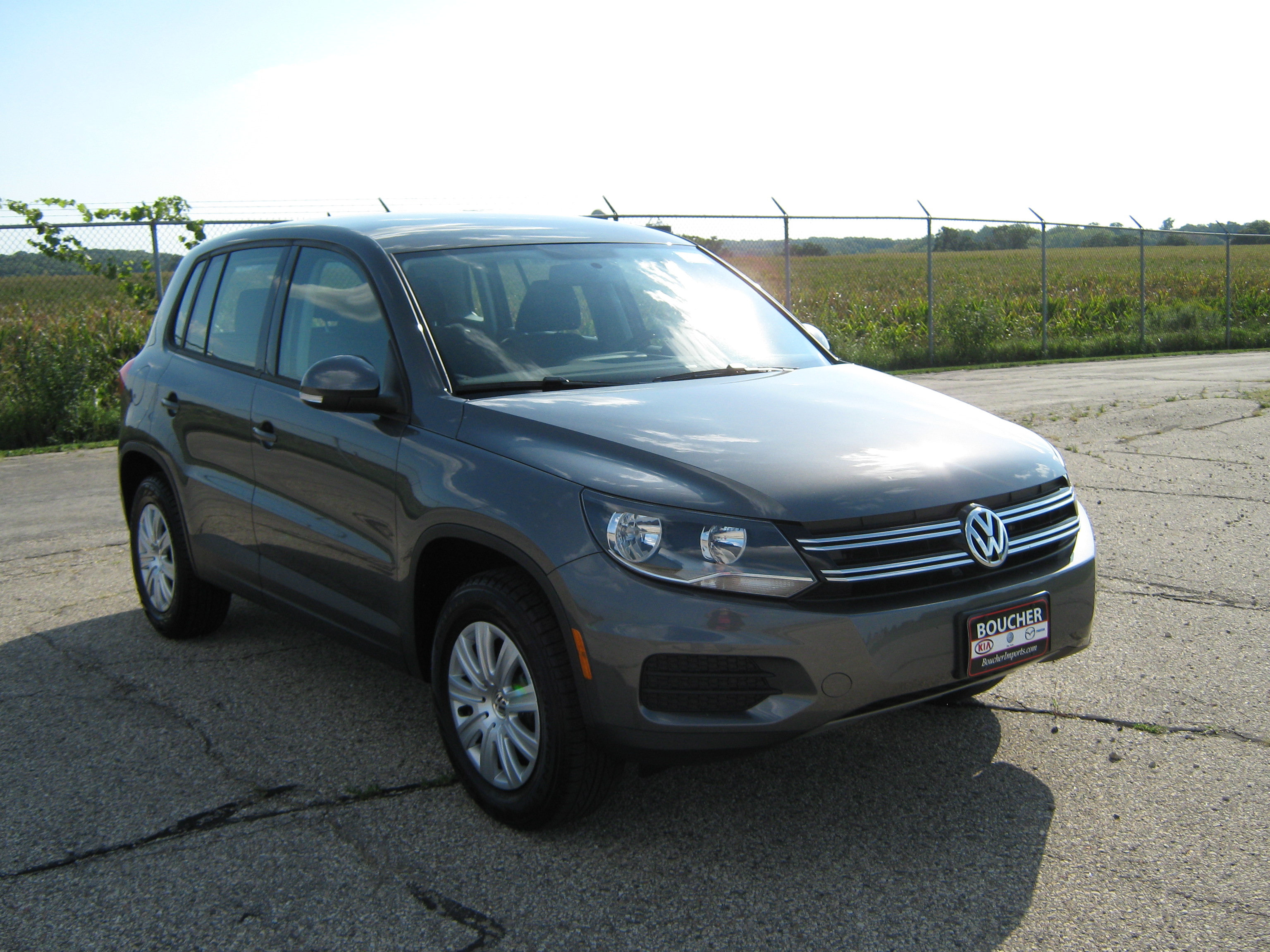2013 VOLKSWAGEN TIGUAN crash image