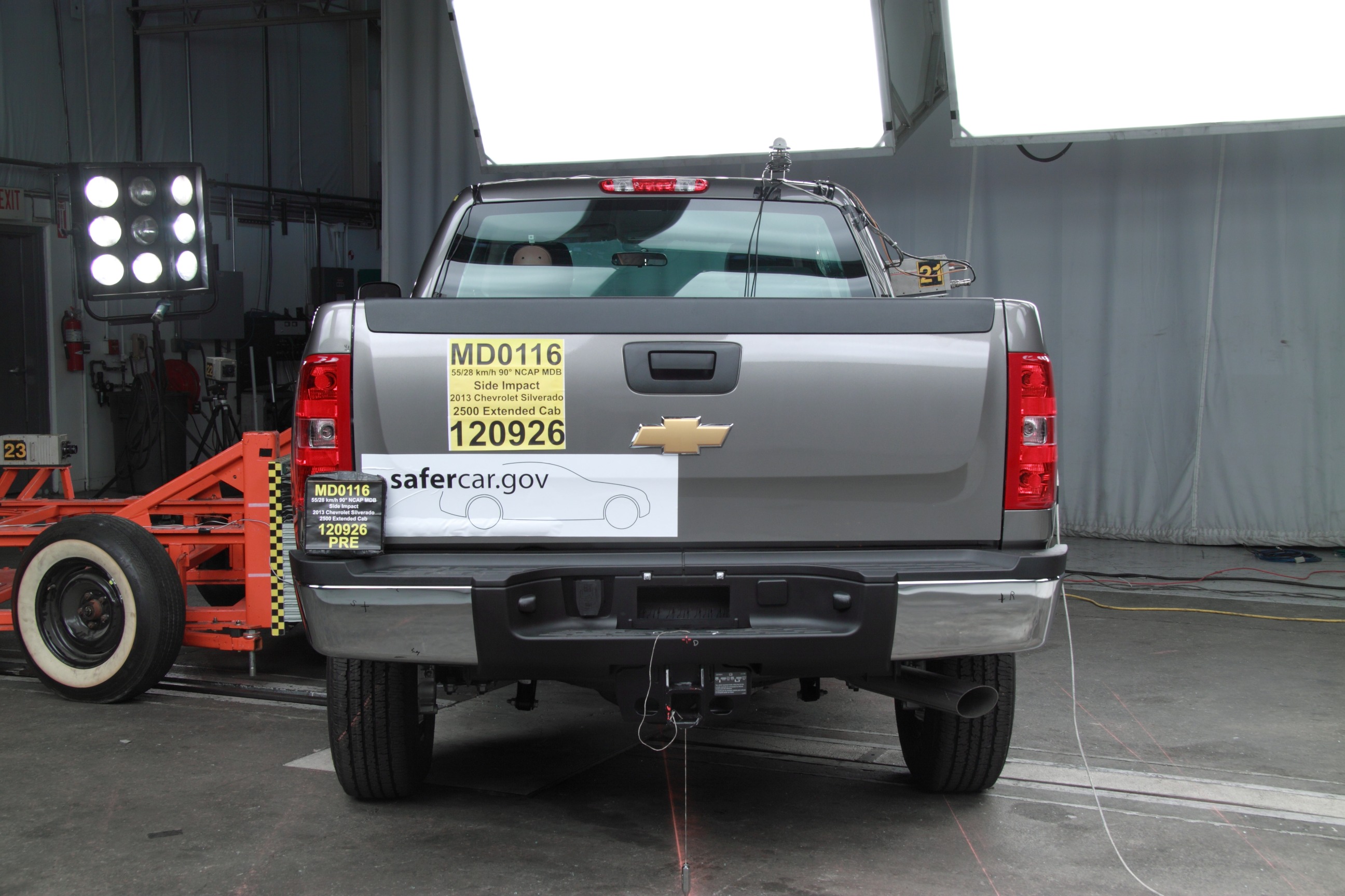 2013 CHEVROLET SILVERADO2500 crash image 4