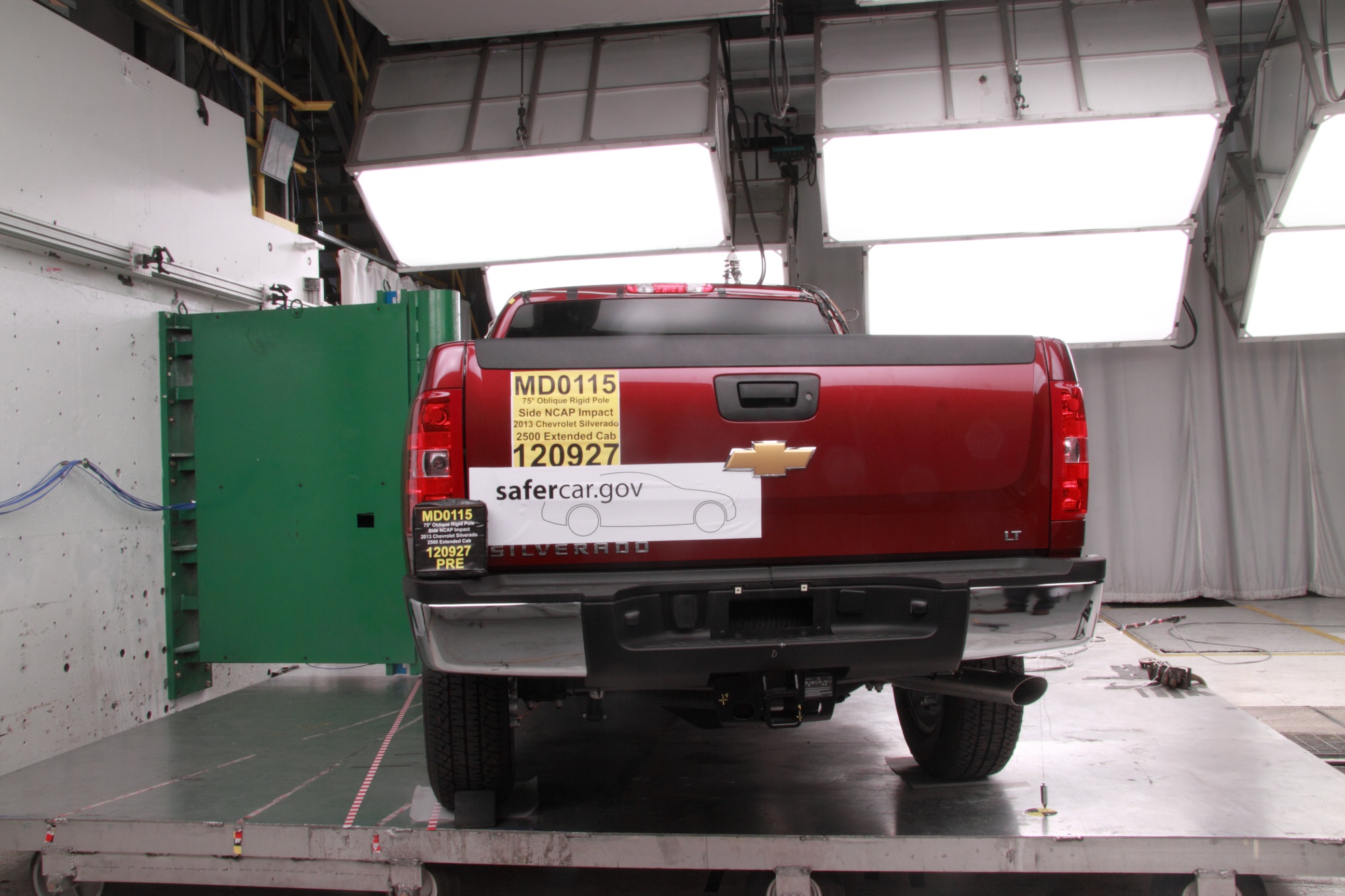 2013 CHEVROLET SILVERADO2500 crash image 11