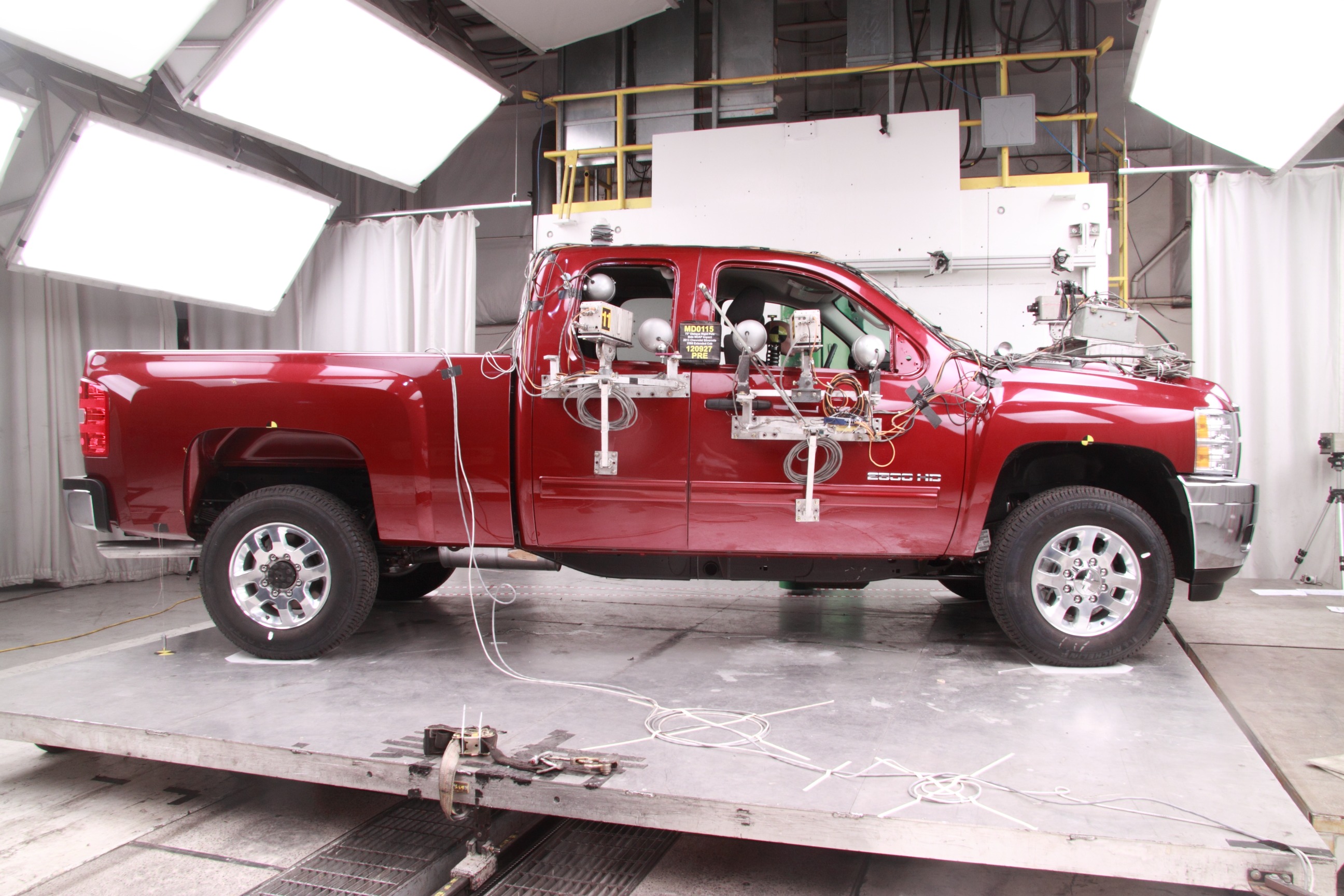2013 CHEVROLET SILVERADO2500 crash image 13