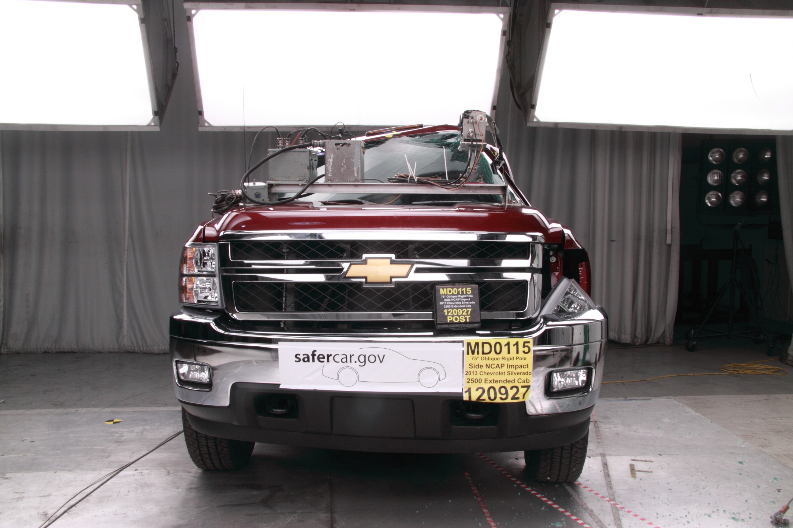 2013 CHEVROLET SILVERADO2500 crash image 4