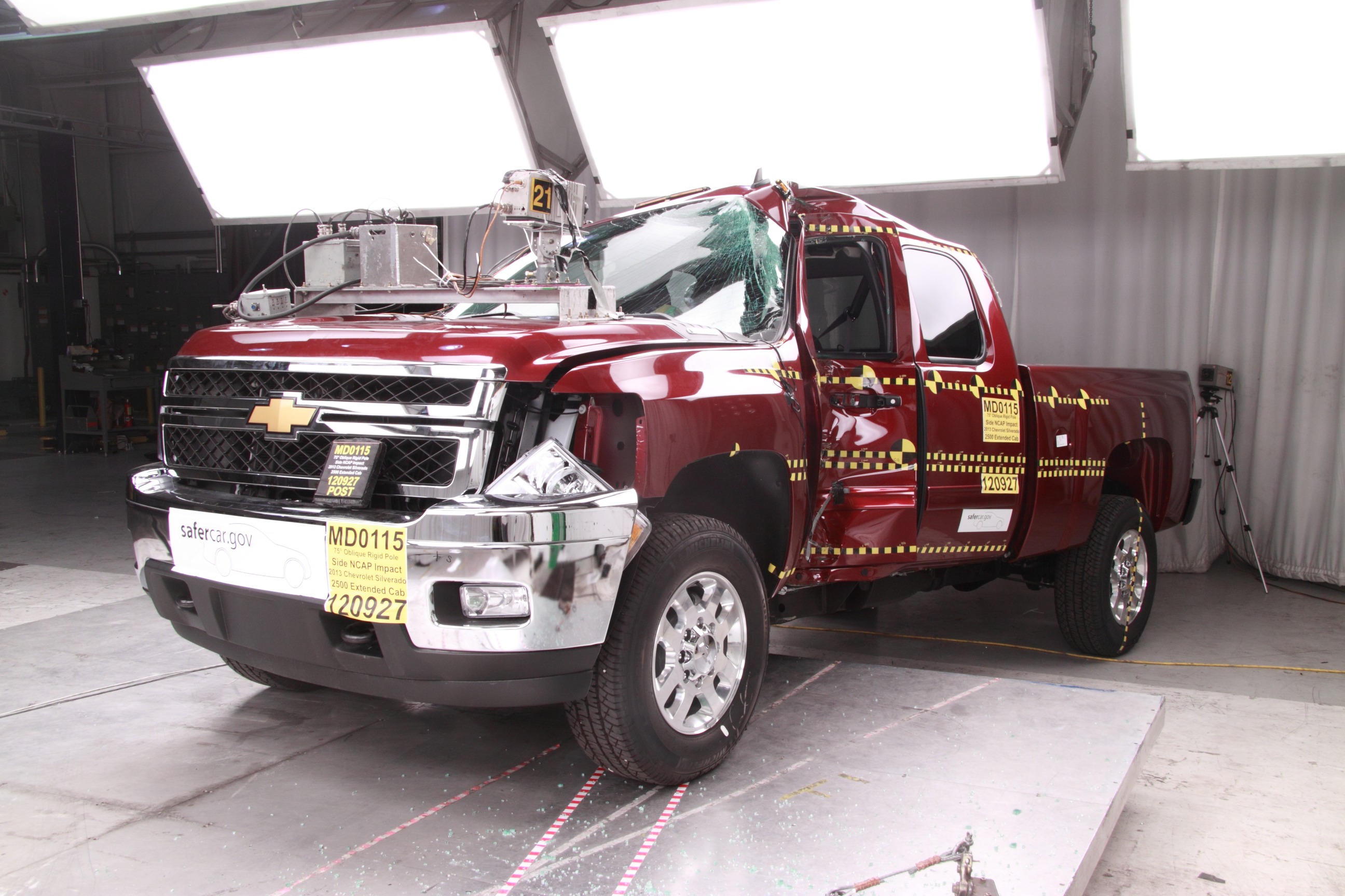 2013 CHEVROLET SILVERADO2500 crash image 6