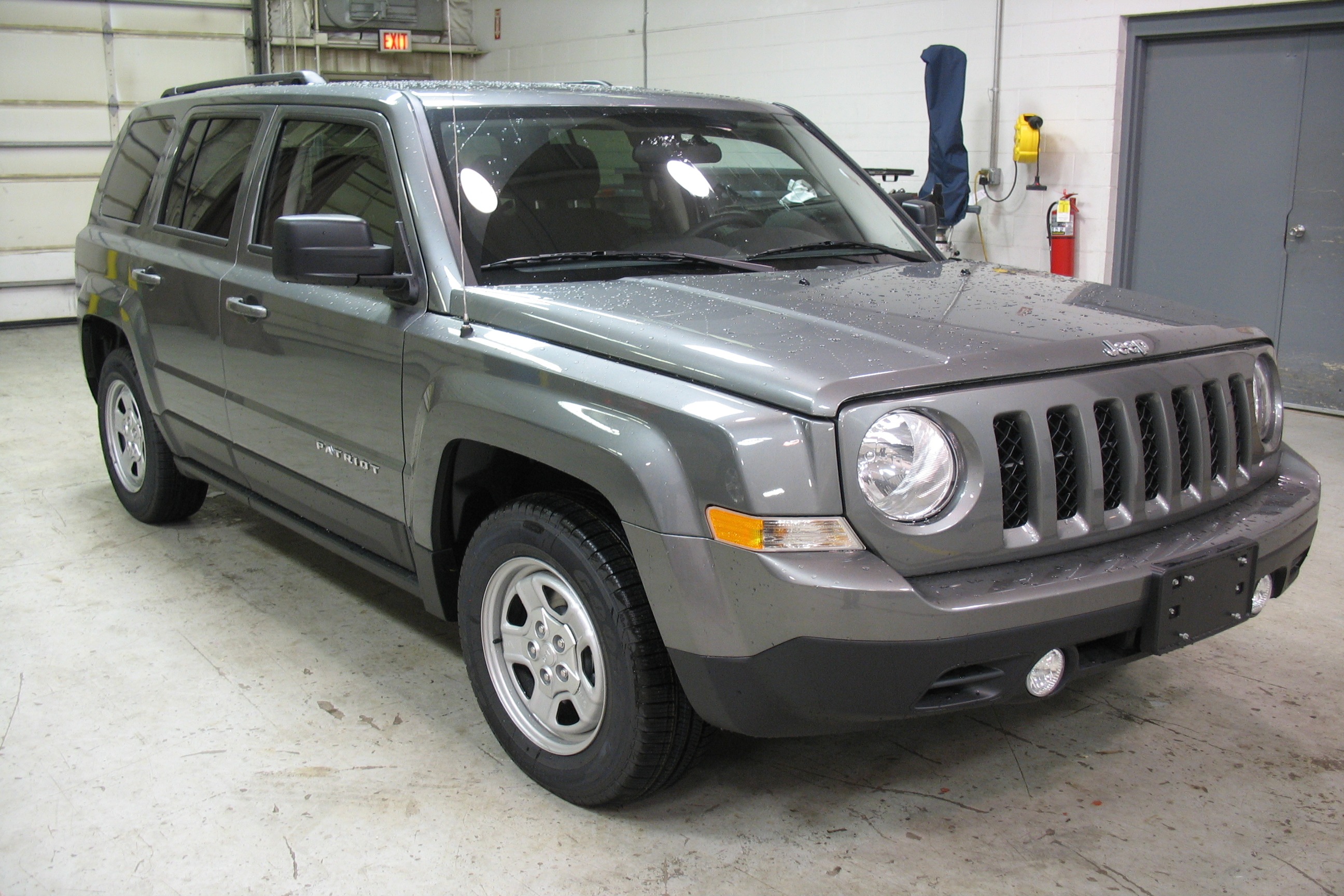 2013 JEEP PATRIOT crash image 2