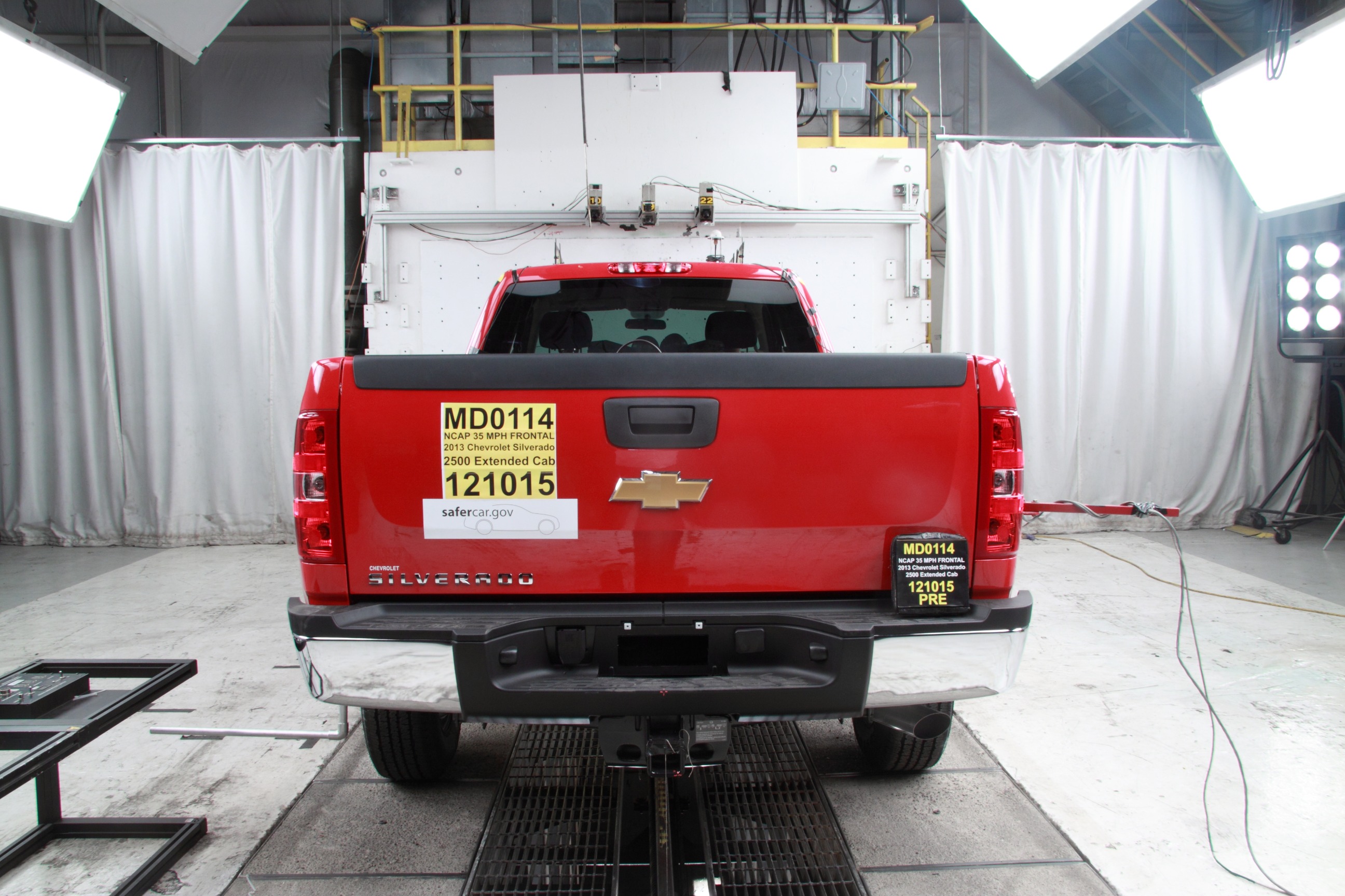 2013 CHEVROLET SILVERADO2500 crash image