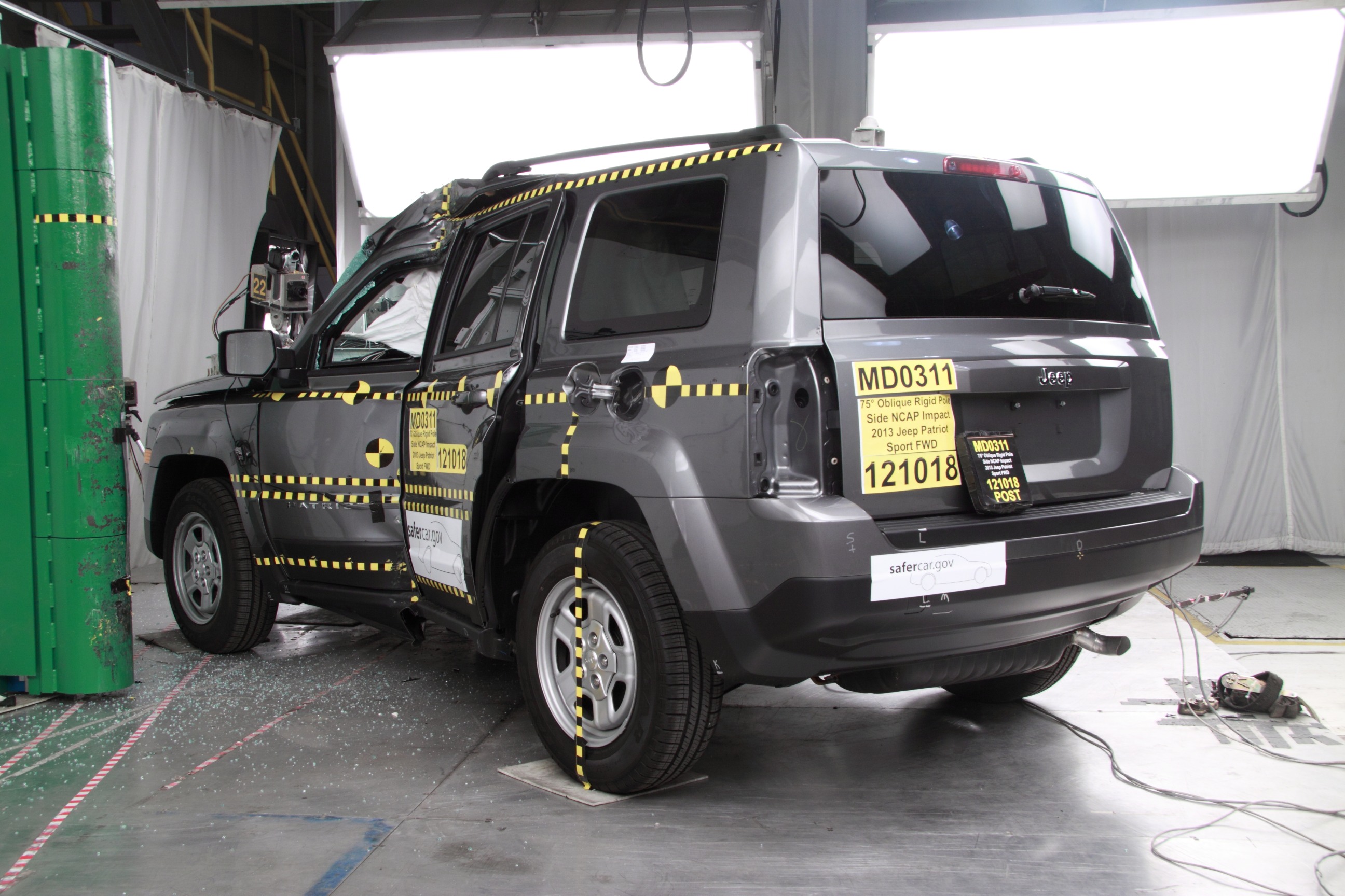 2013 JEEP PATRIOT crash image 11