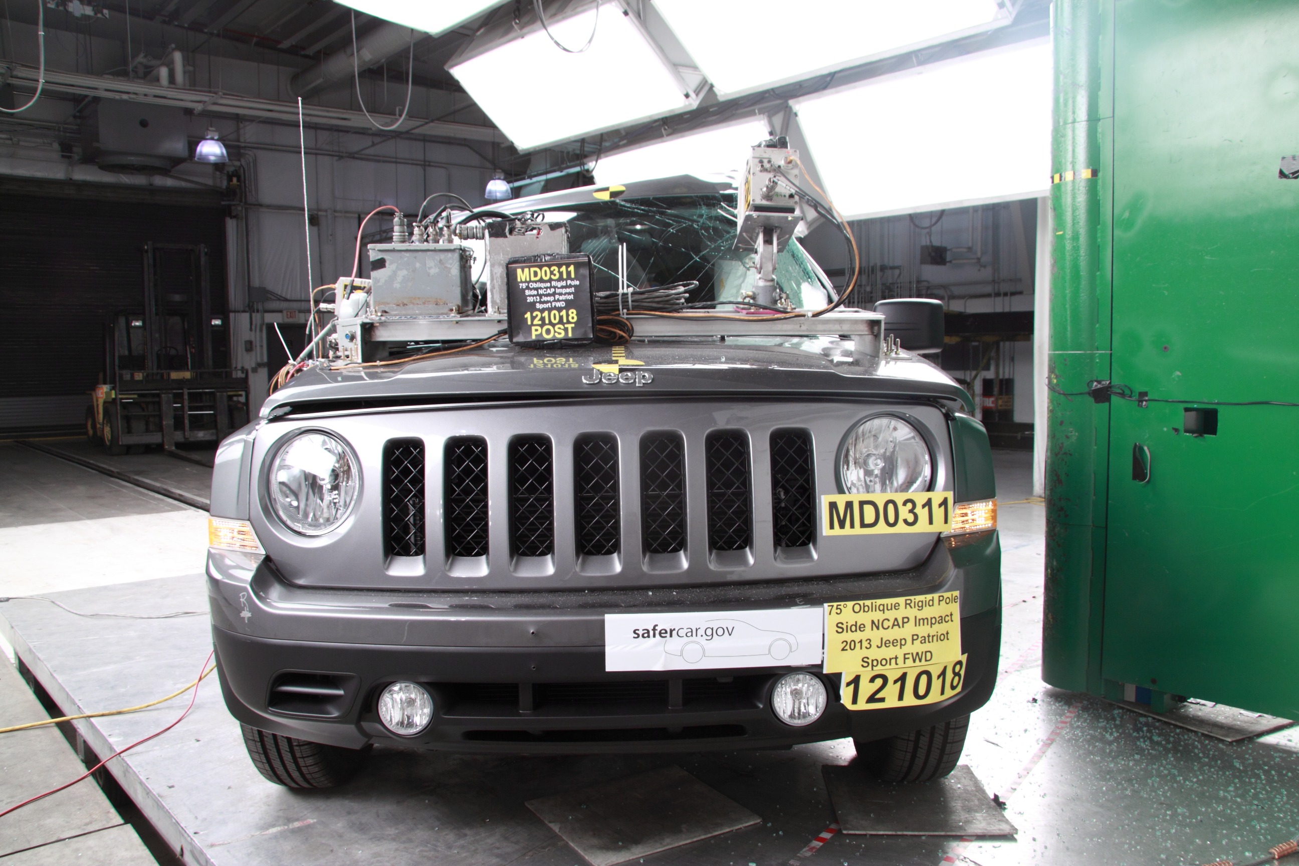 2013 JEEP PATRIOT crash image 4