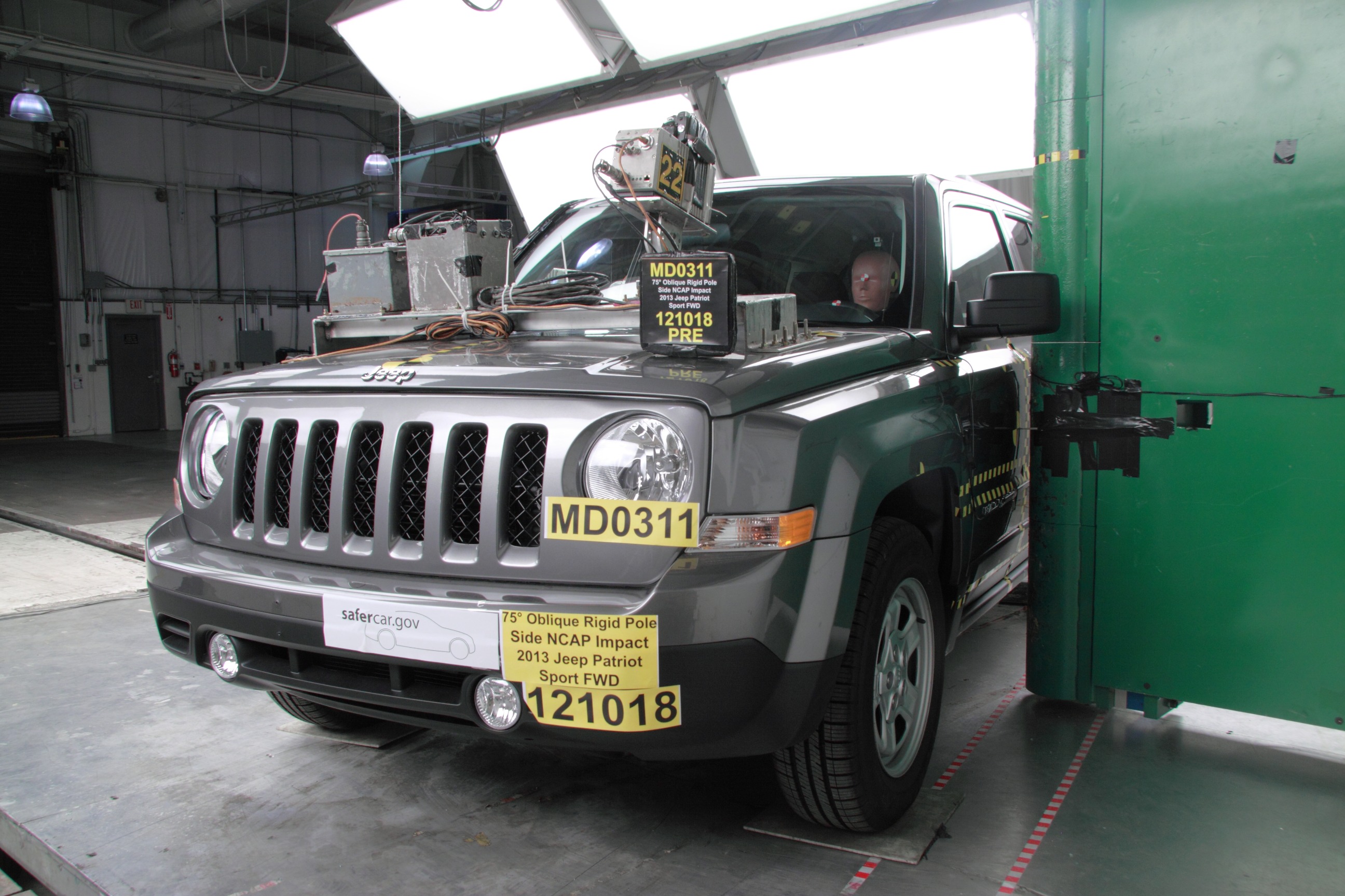 2013 JEEP PATRIOT crash image 5