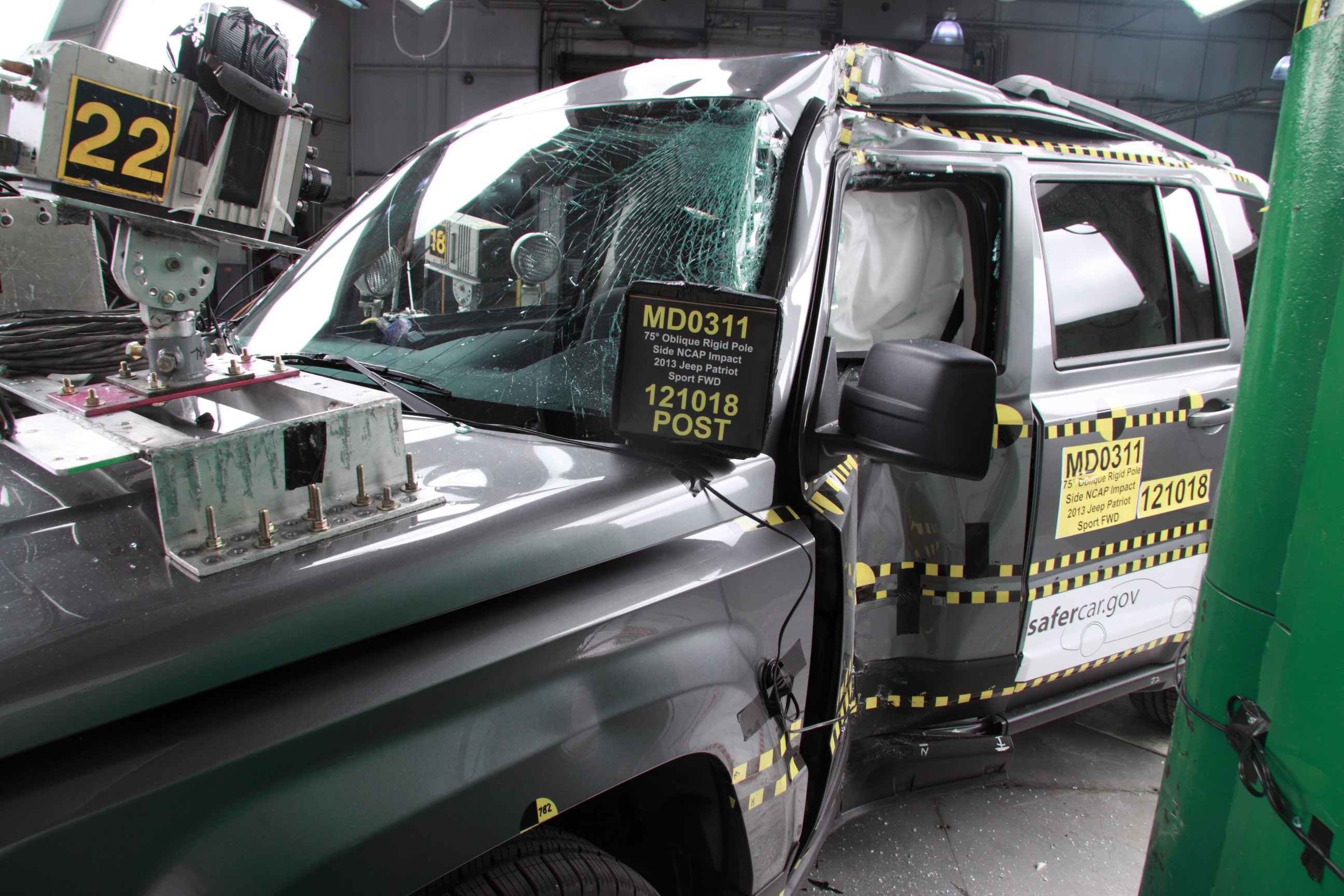 2013 JEEP PATRIOT crash image 7