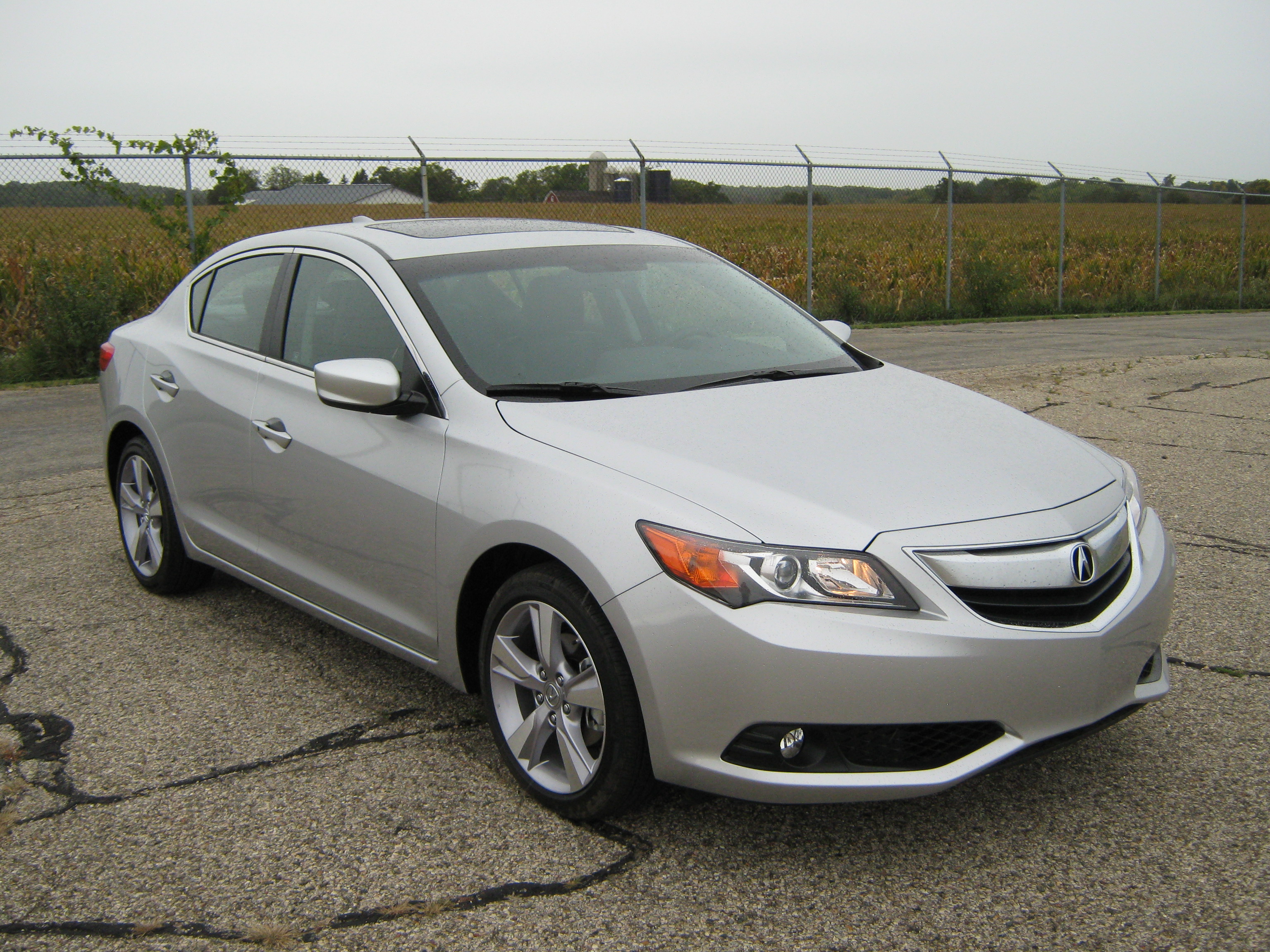 2013 ACURA ILX crash image