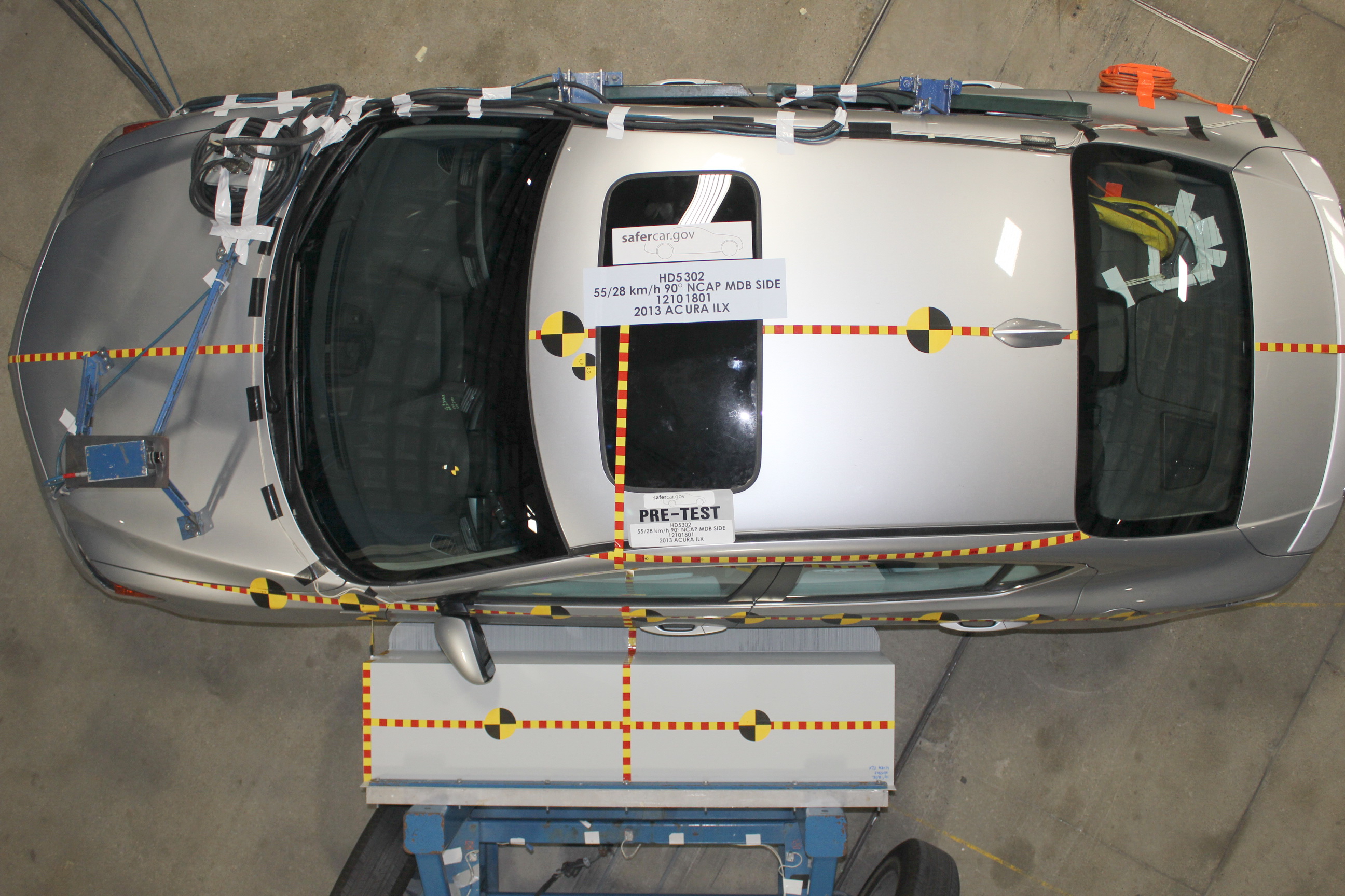 2013 ACURA ILX HYBRID crash image 15