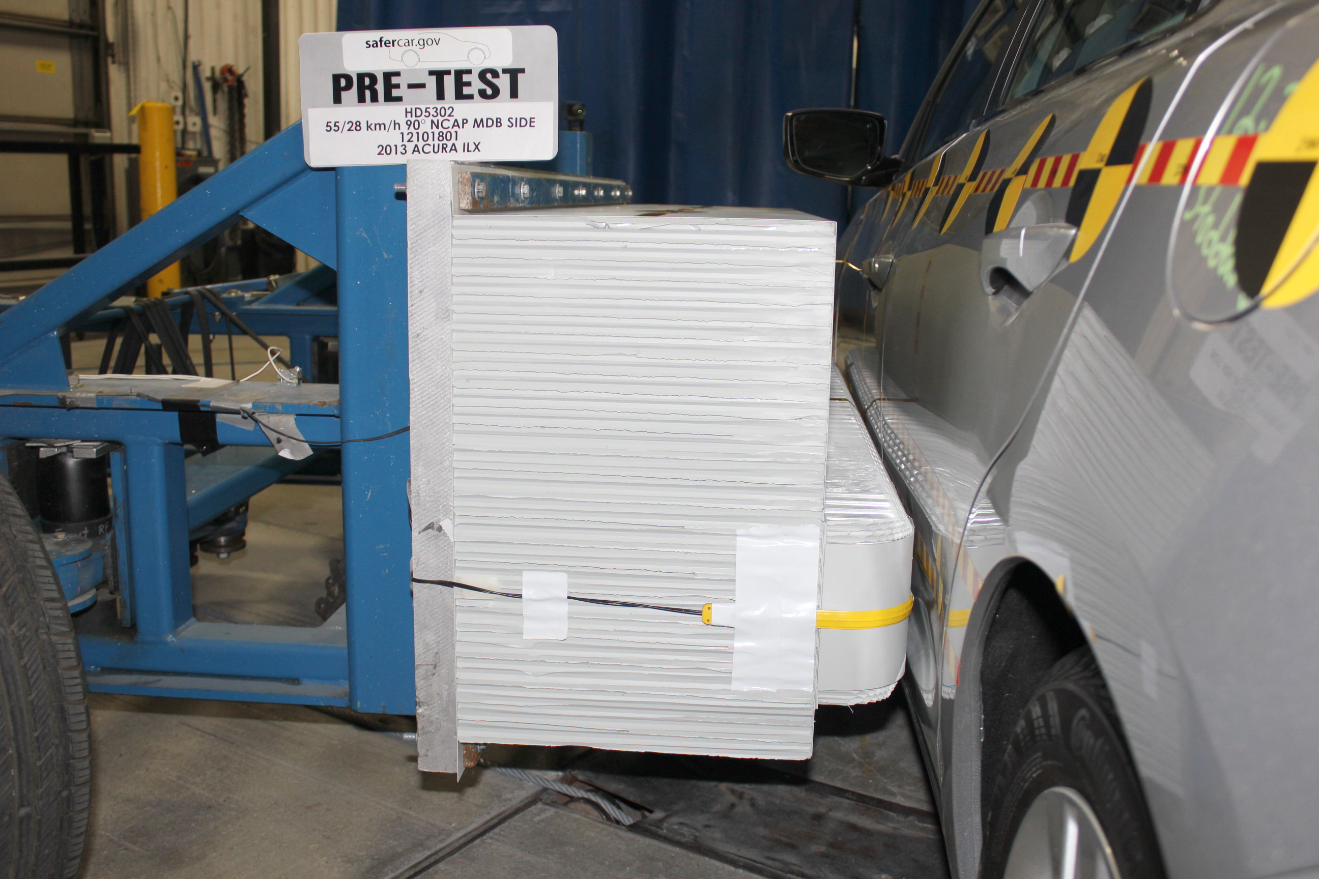 2013 ACURA ILX HYBRID crash image 18