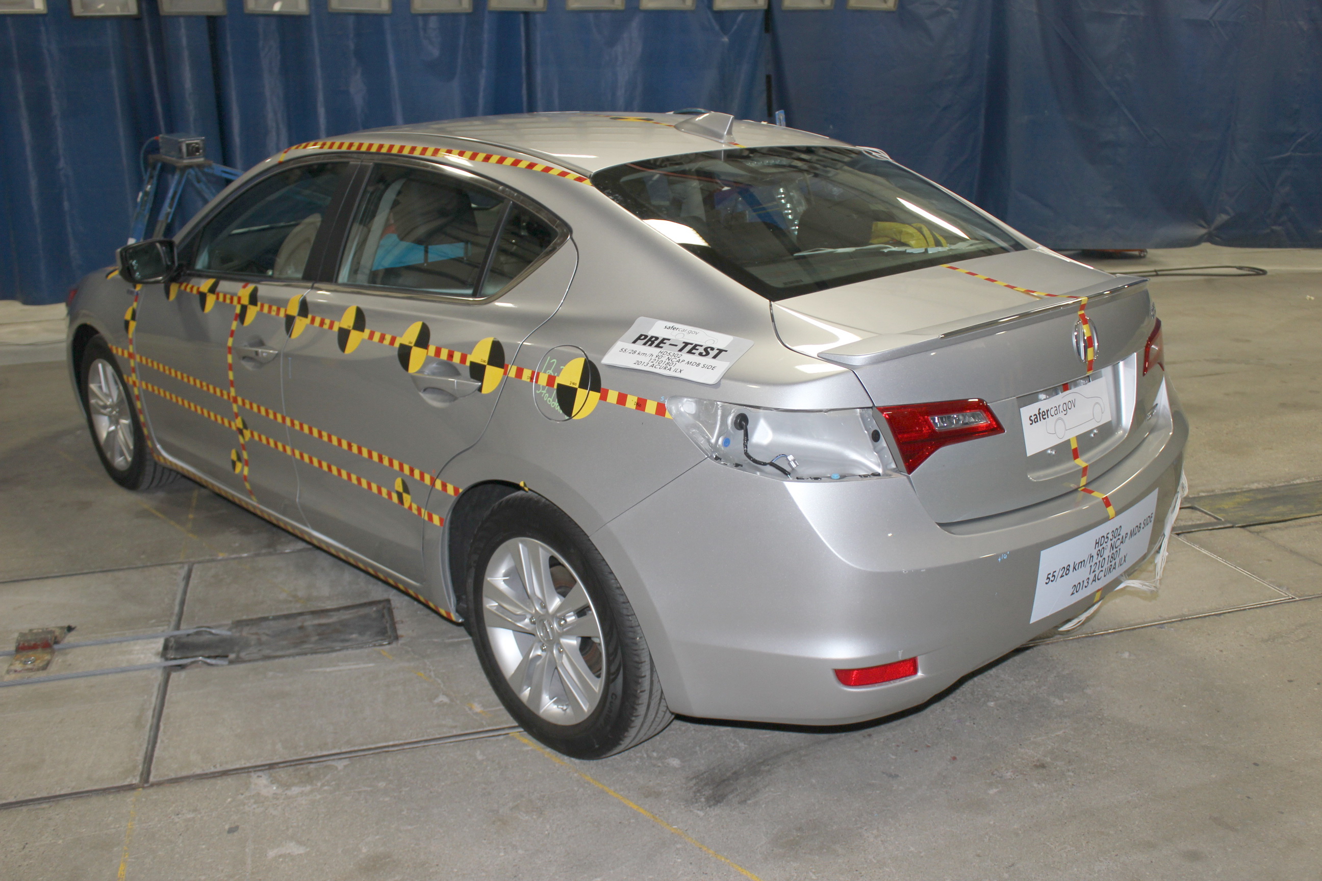 2013 ACURA ILX HYBRID crash image 9