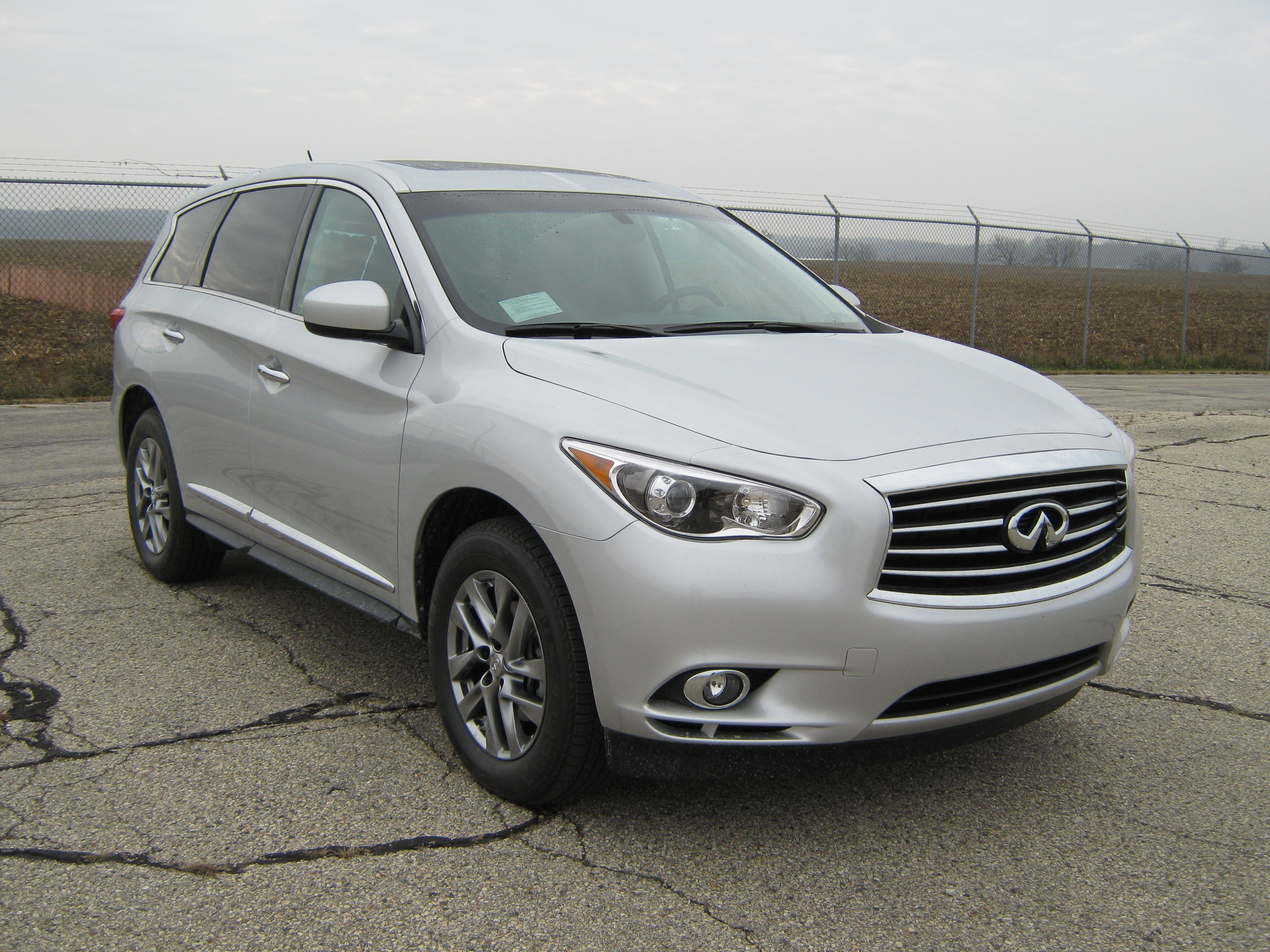 2013 INFINITI JX crash image