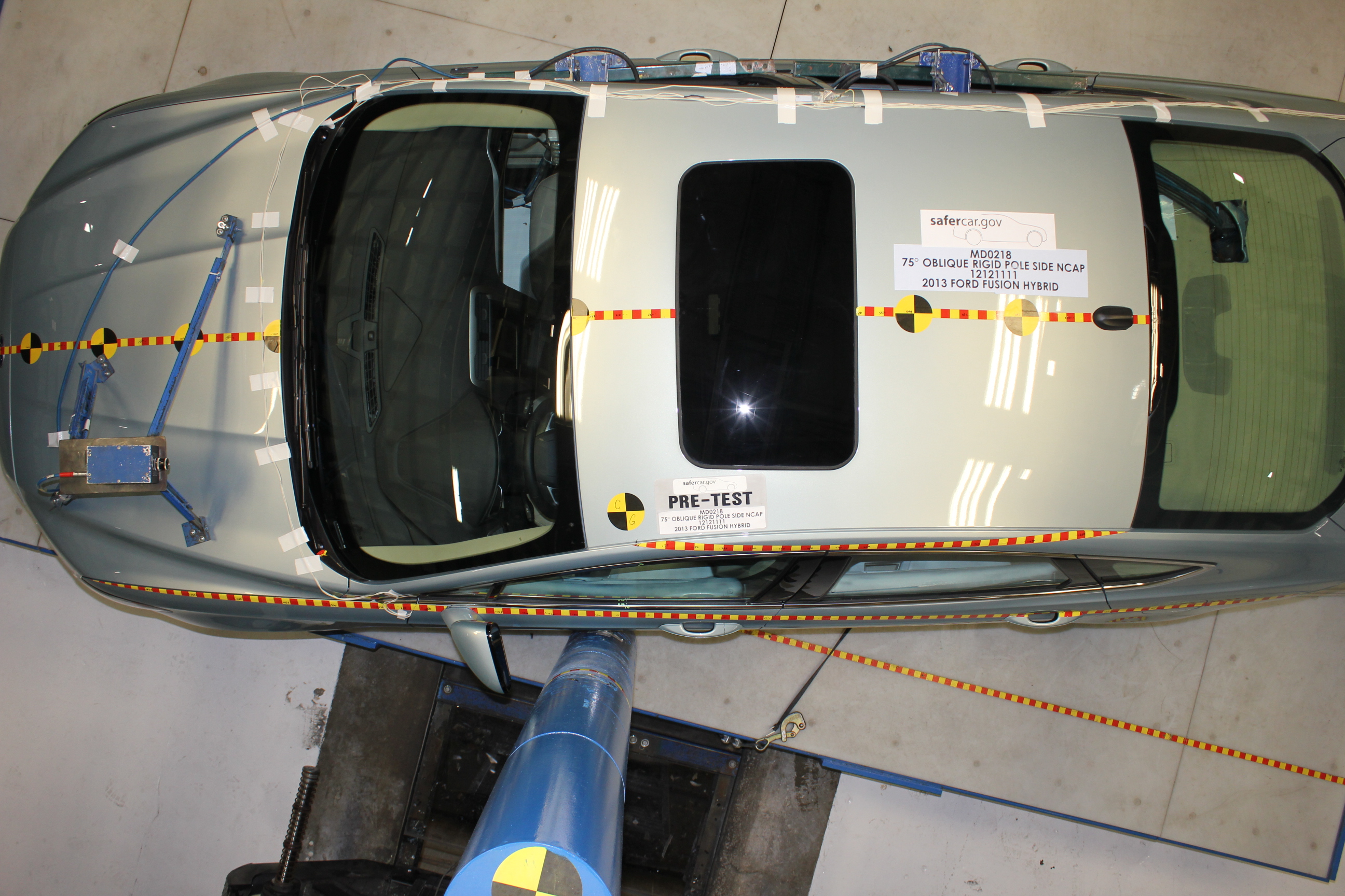 2013 FORD FUSION HYBRID crash image 15