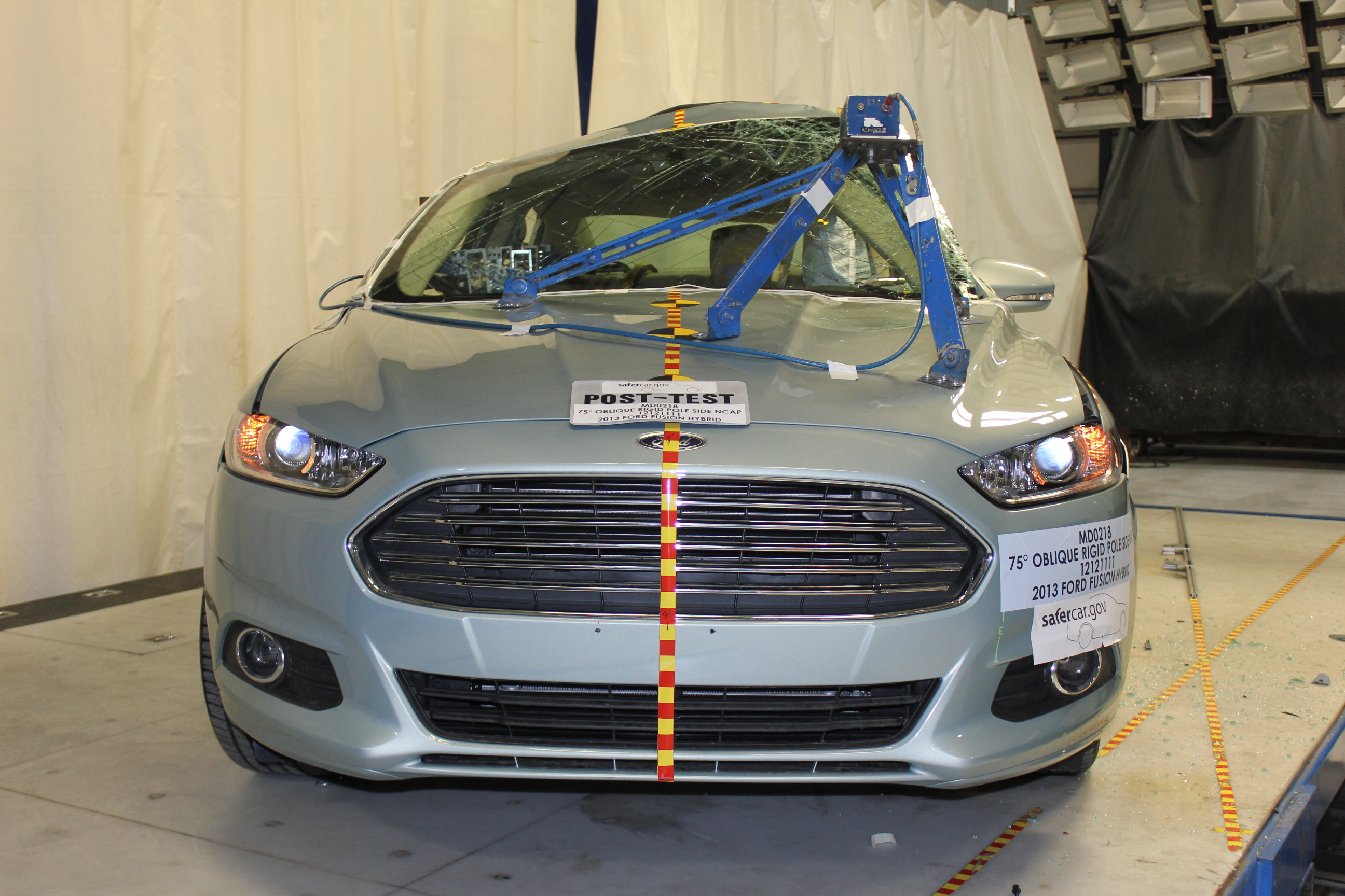 2013 FORD FUSION HYBRID crash image 4