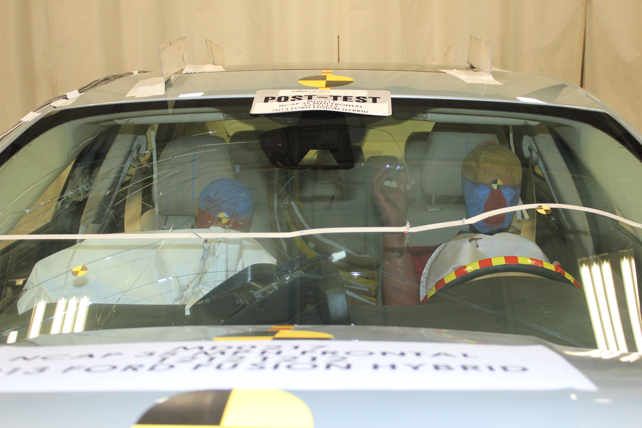 2013 FORD FUSION HYBRID crash image 18