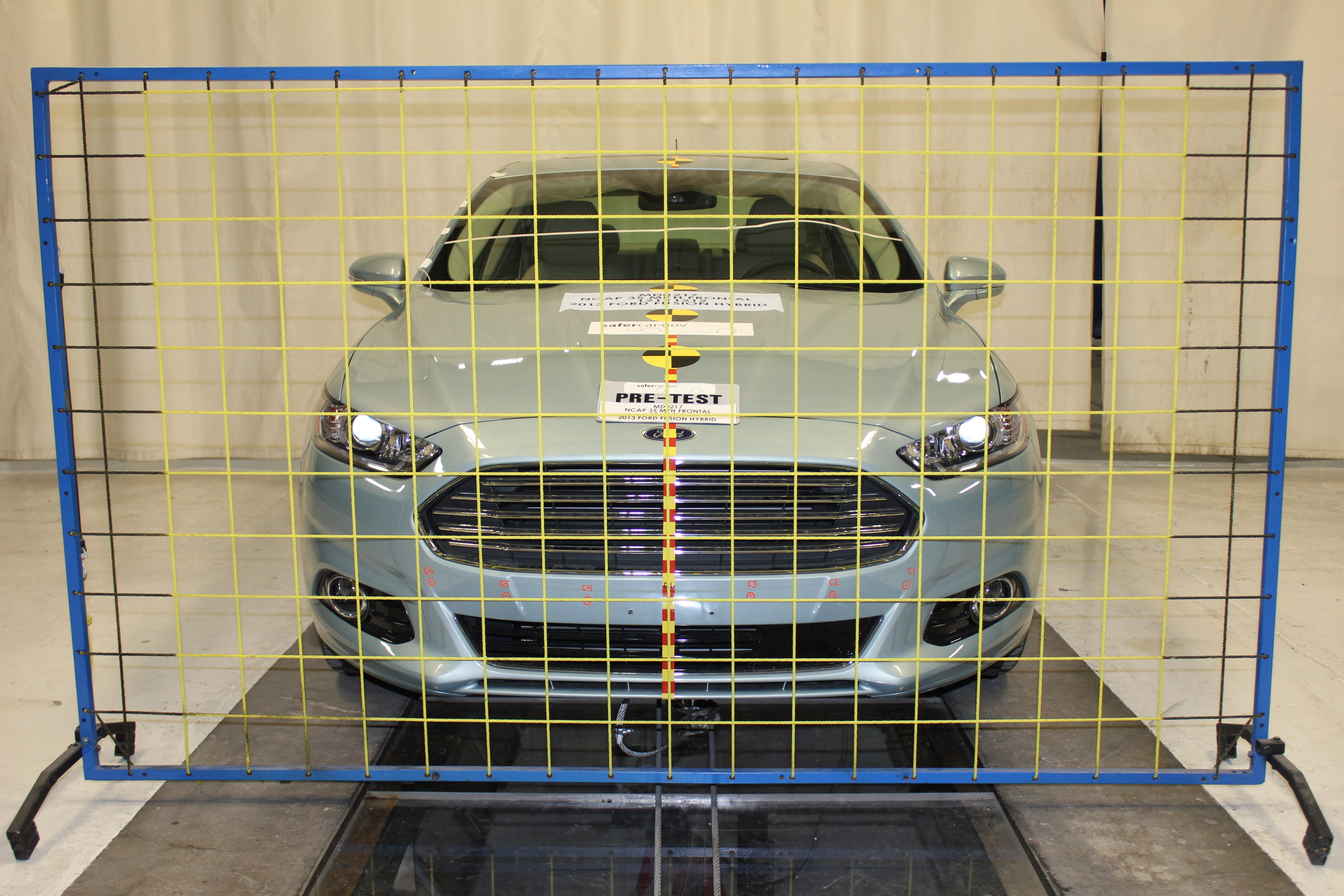 2013 FORD FUSION HYBRID crash image 2