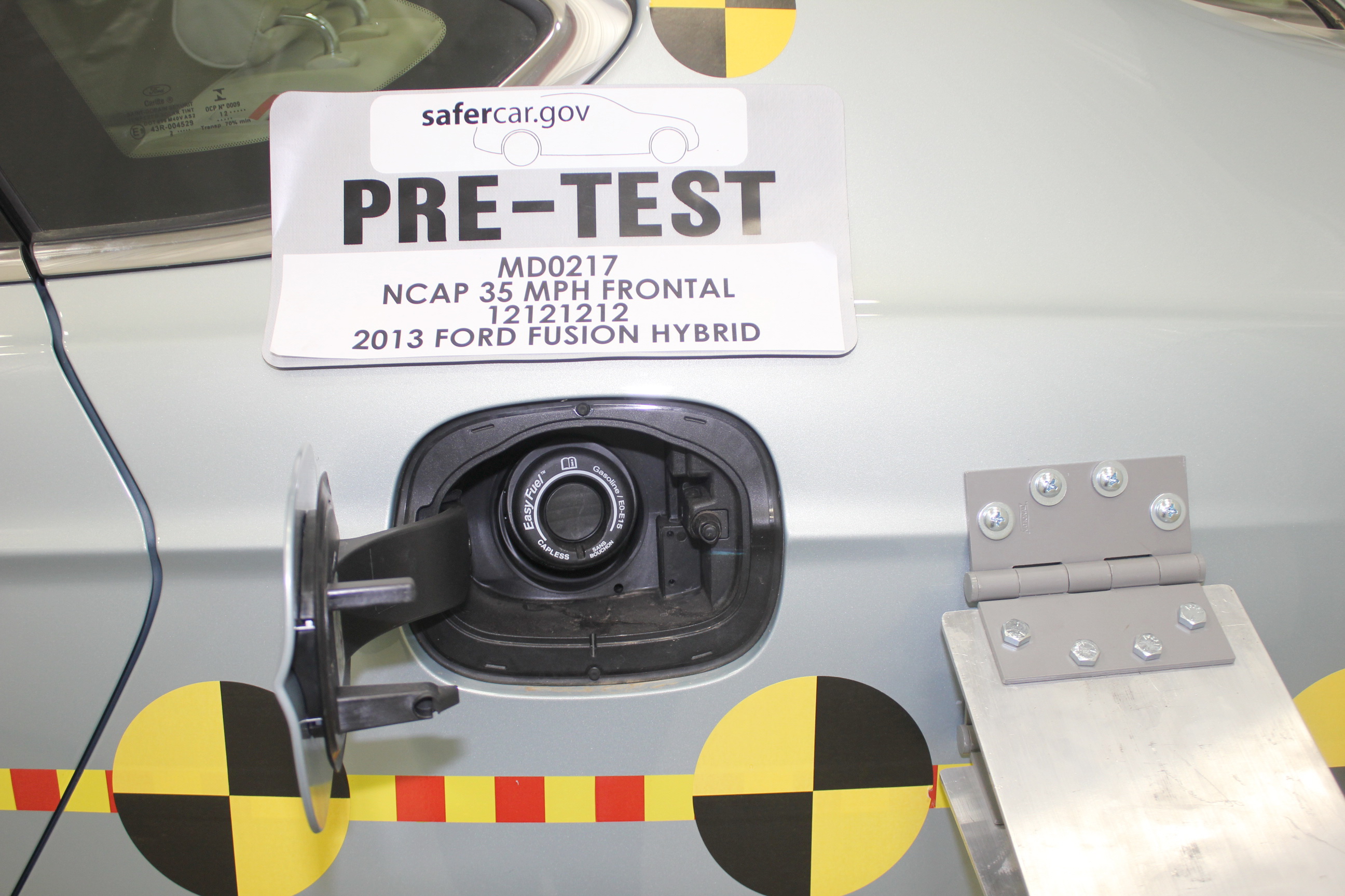 2013 FORD FUSION HYBRID crash image 21
