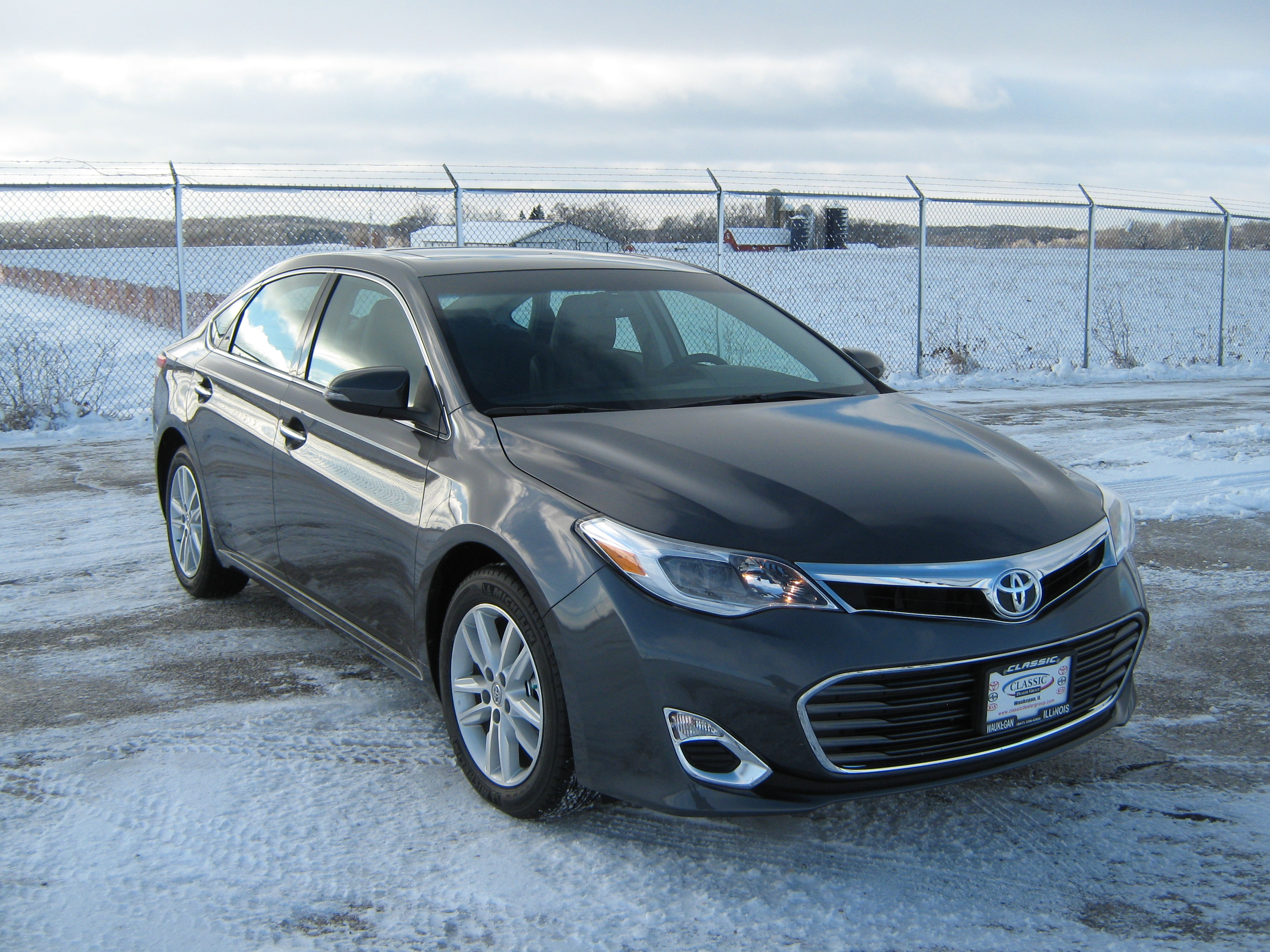 2013 TOYOTA AVALON crash image